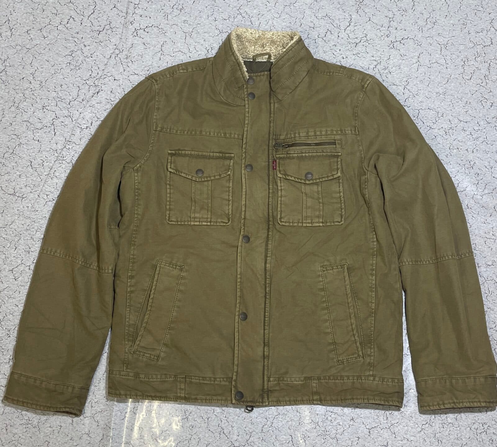 Branded thrift jacket India detail view