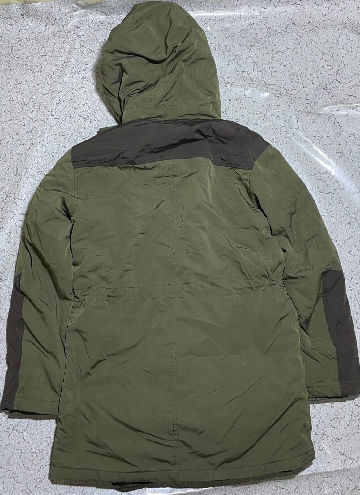 Branded thrift parka jacket India detail view