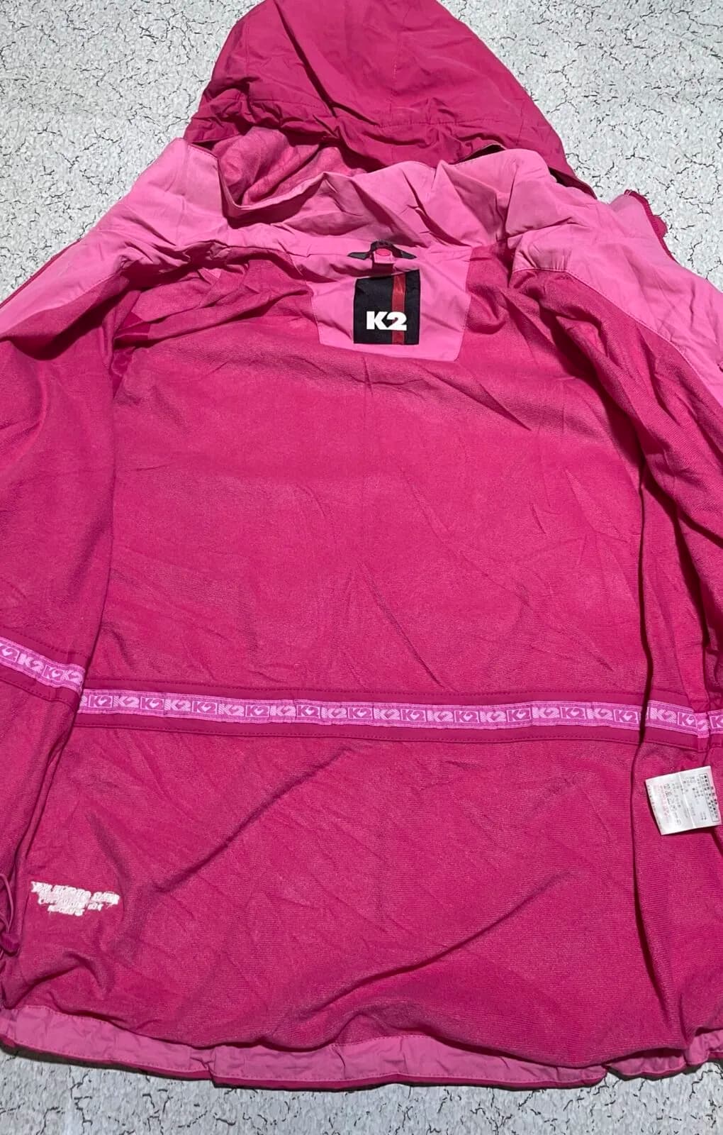 Branded thrift waterproof jacket India detail view