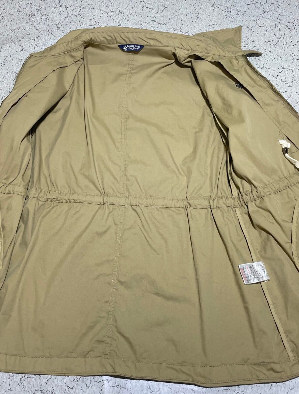 Branded thrift jacket India detail view