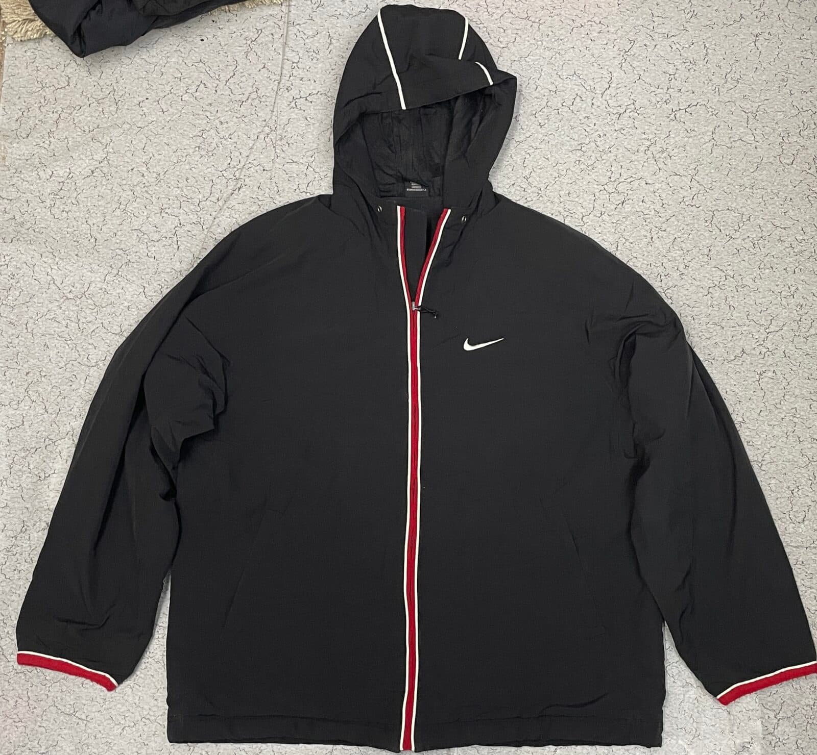 Nike thrift windbreaker jacket India back view