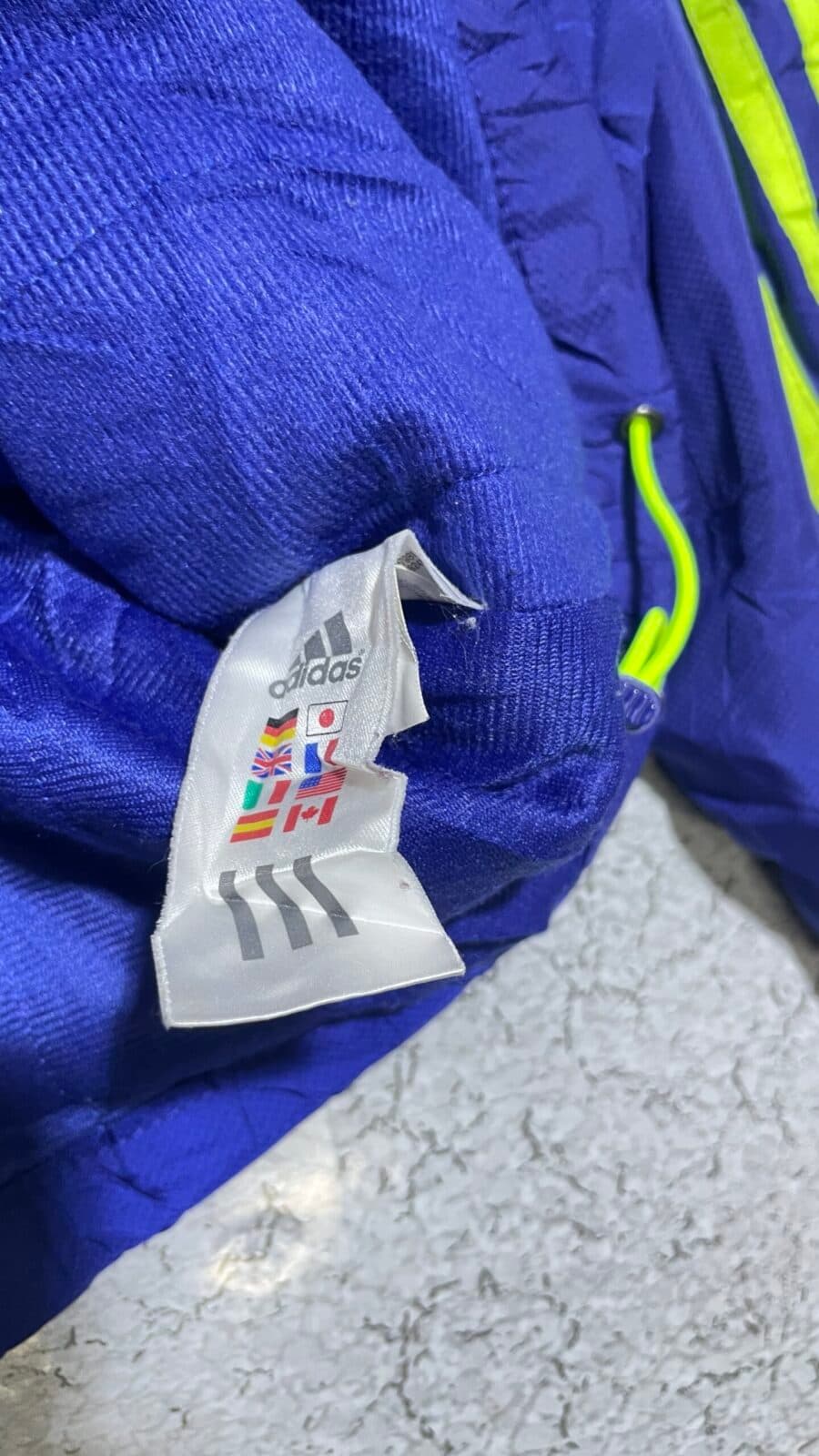 Adidas thrift windbreaker jacket India close-up