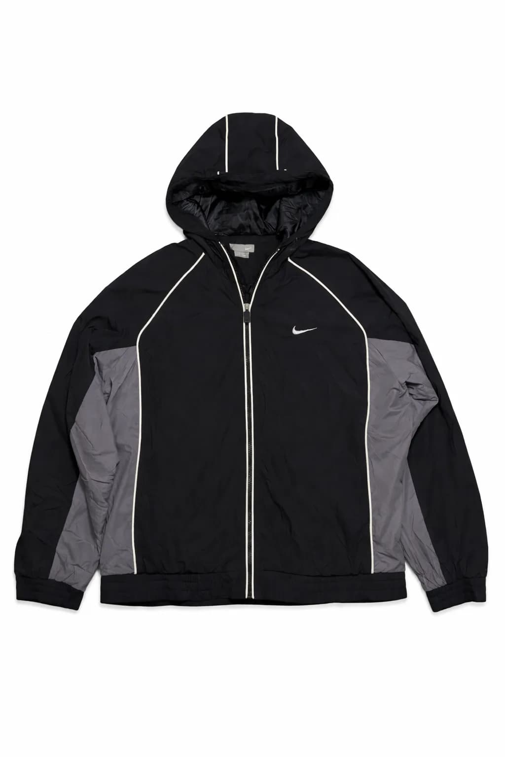 Nike thrift puffer jacket India back view