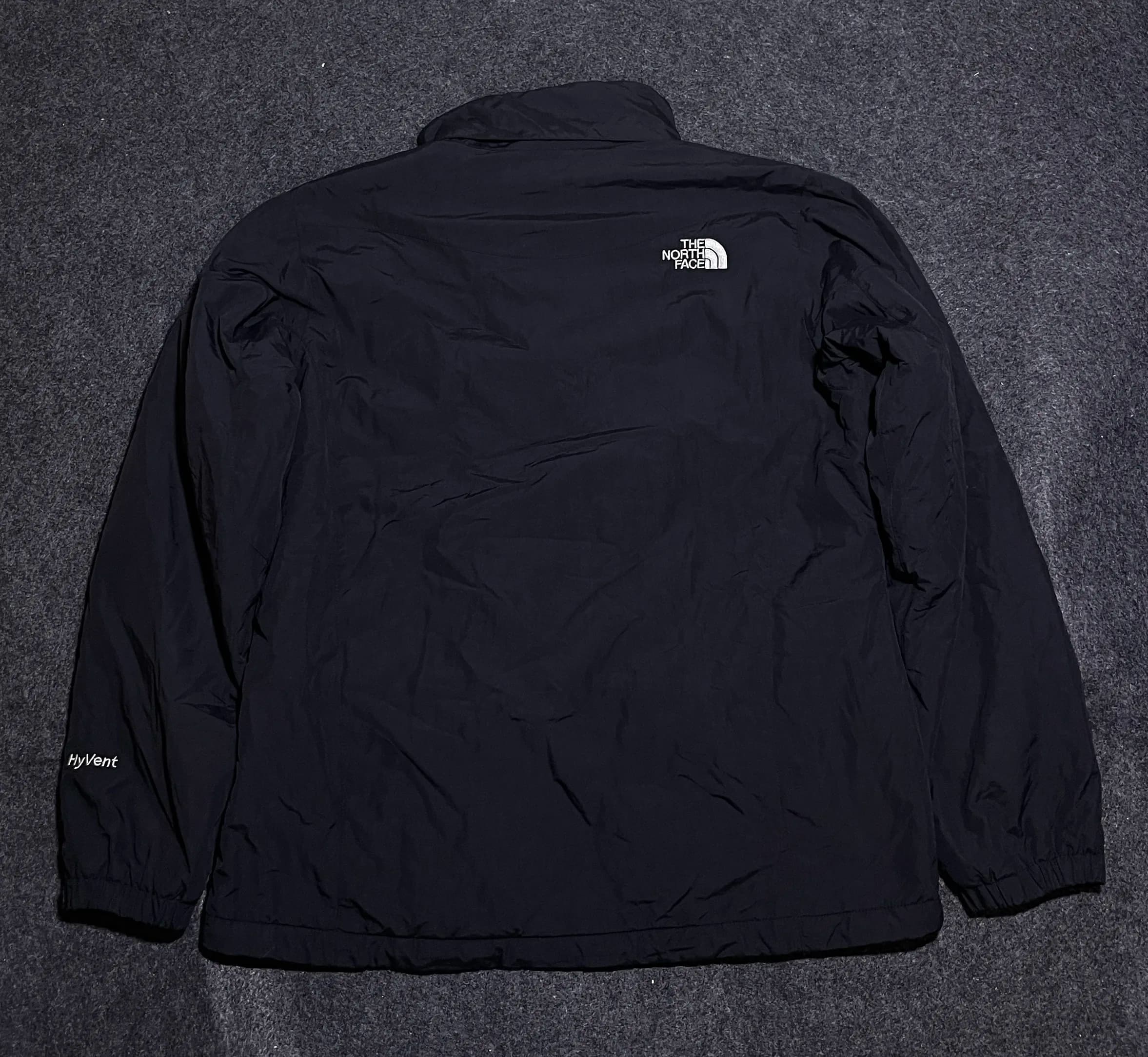 The North Face HyVent thrift jacket India detail view