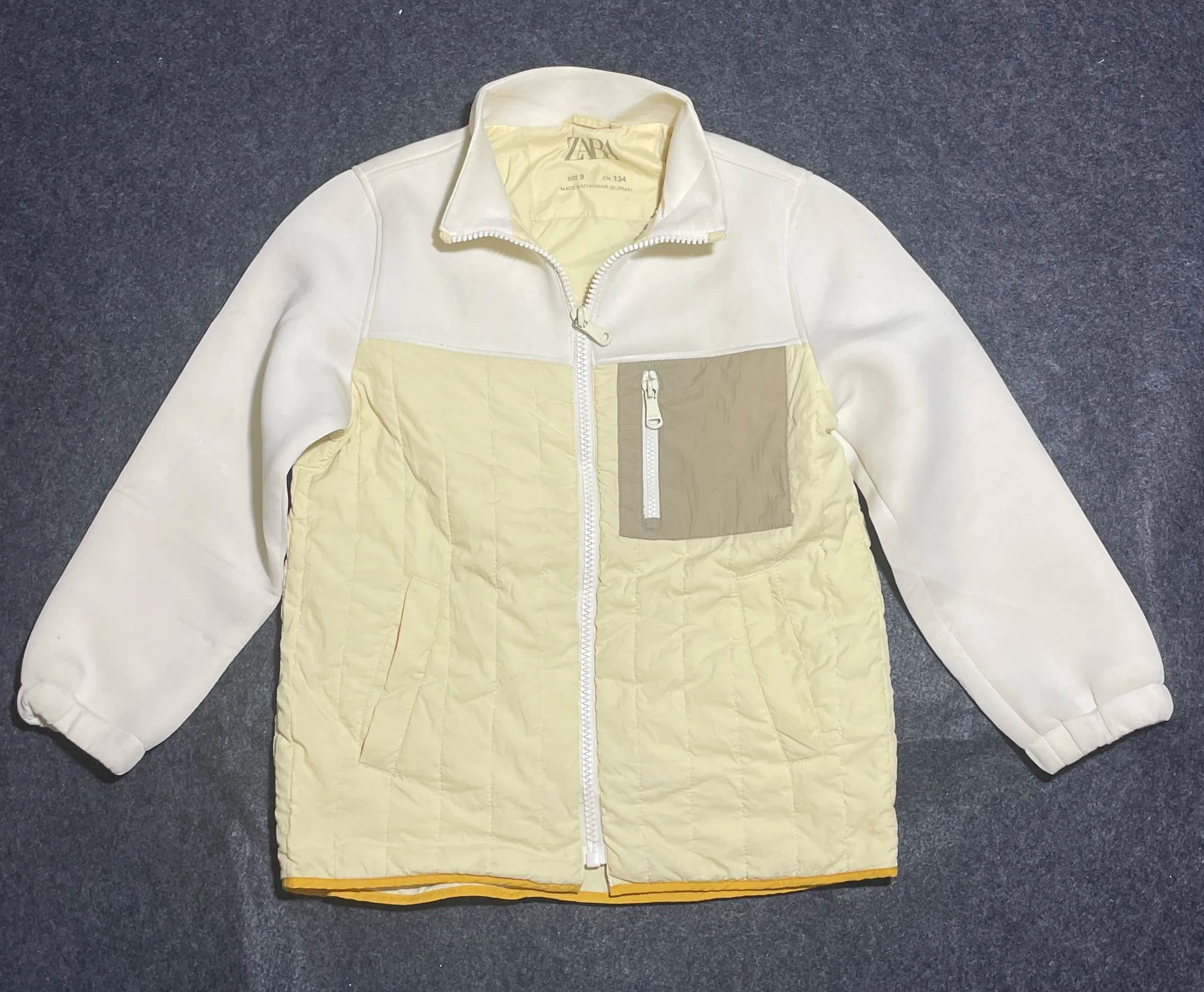 Zara thrift puffer jacket India back view