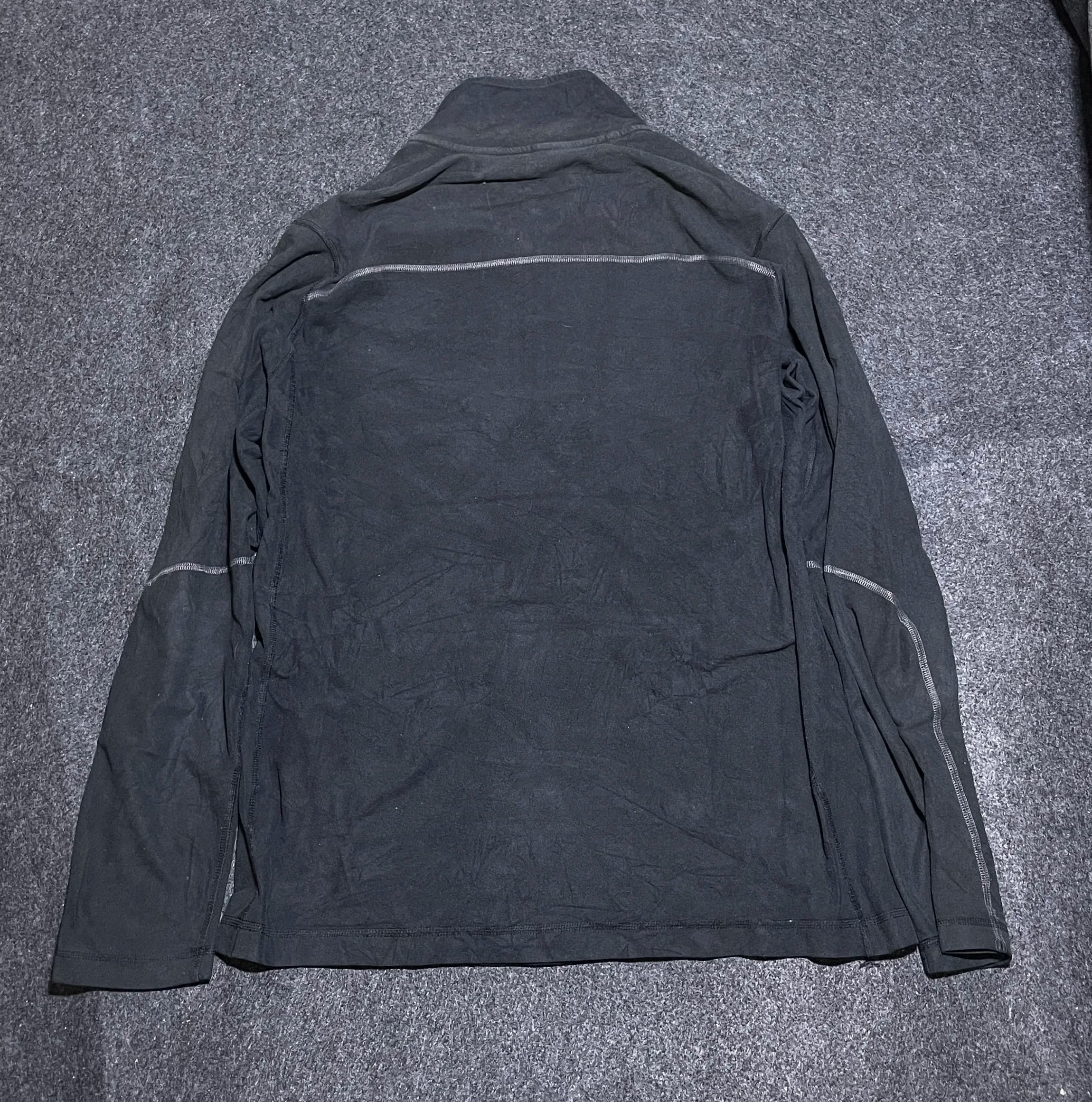Nike thrift sweater India back view