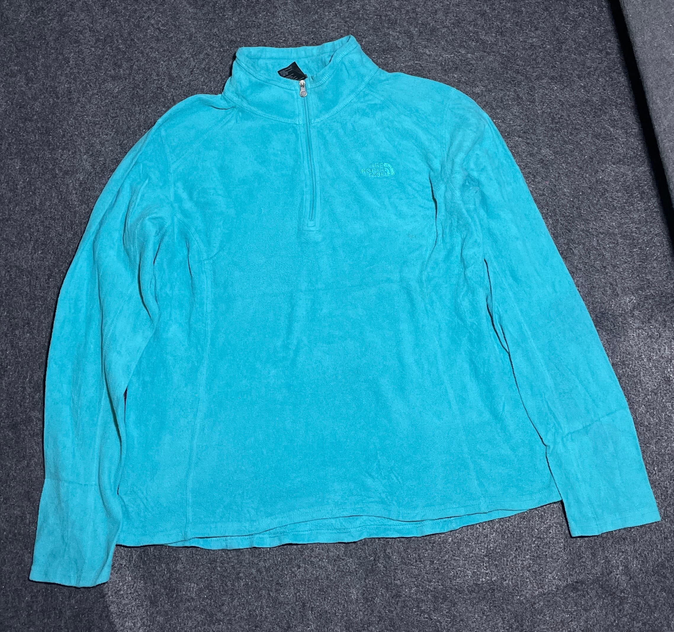 The North Face thrift fleece jacket India back view