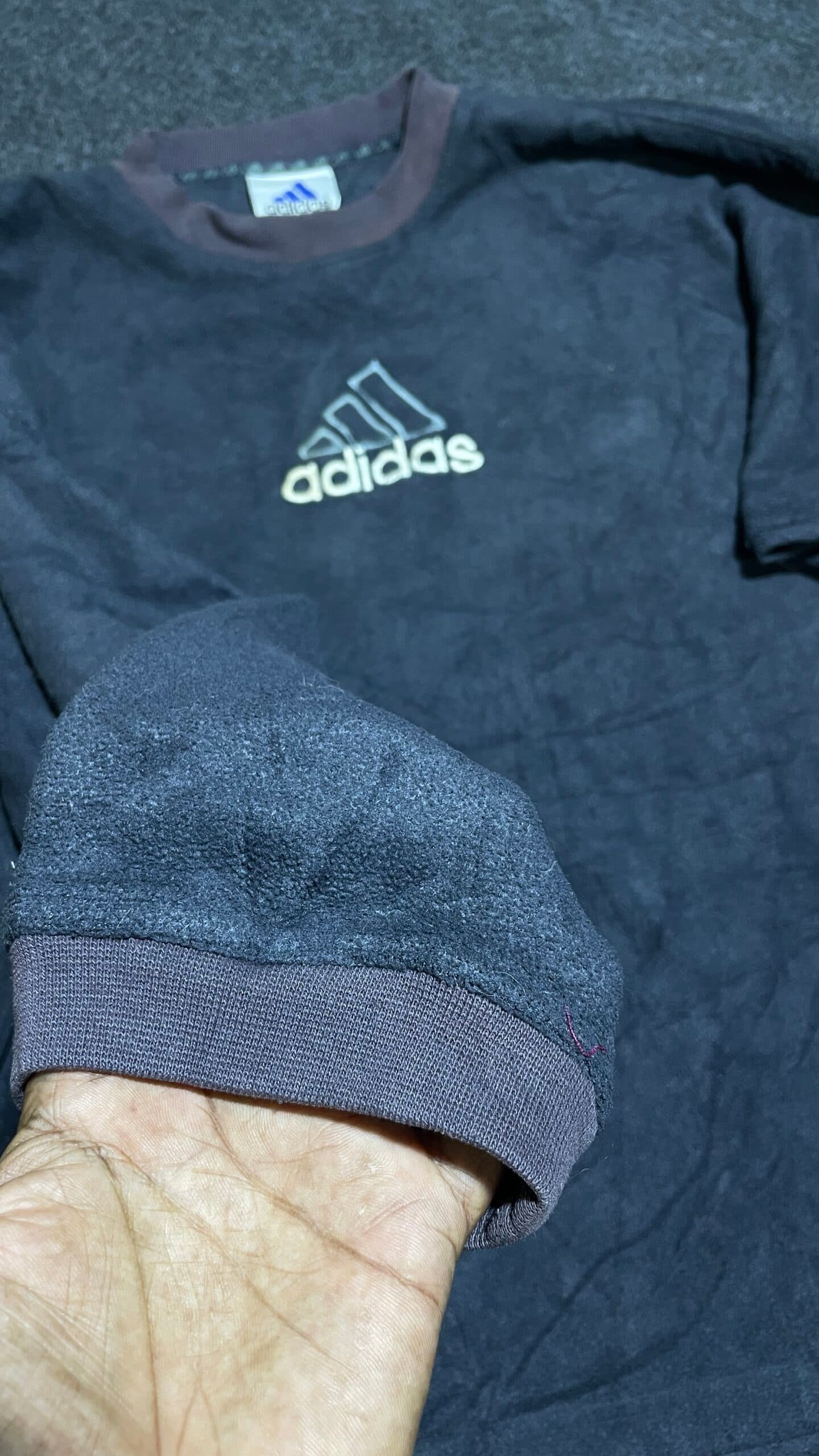 Adidas thrift sweater India detail view