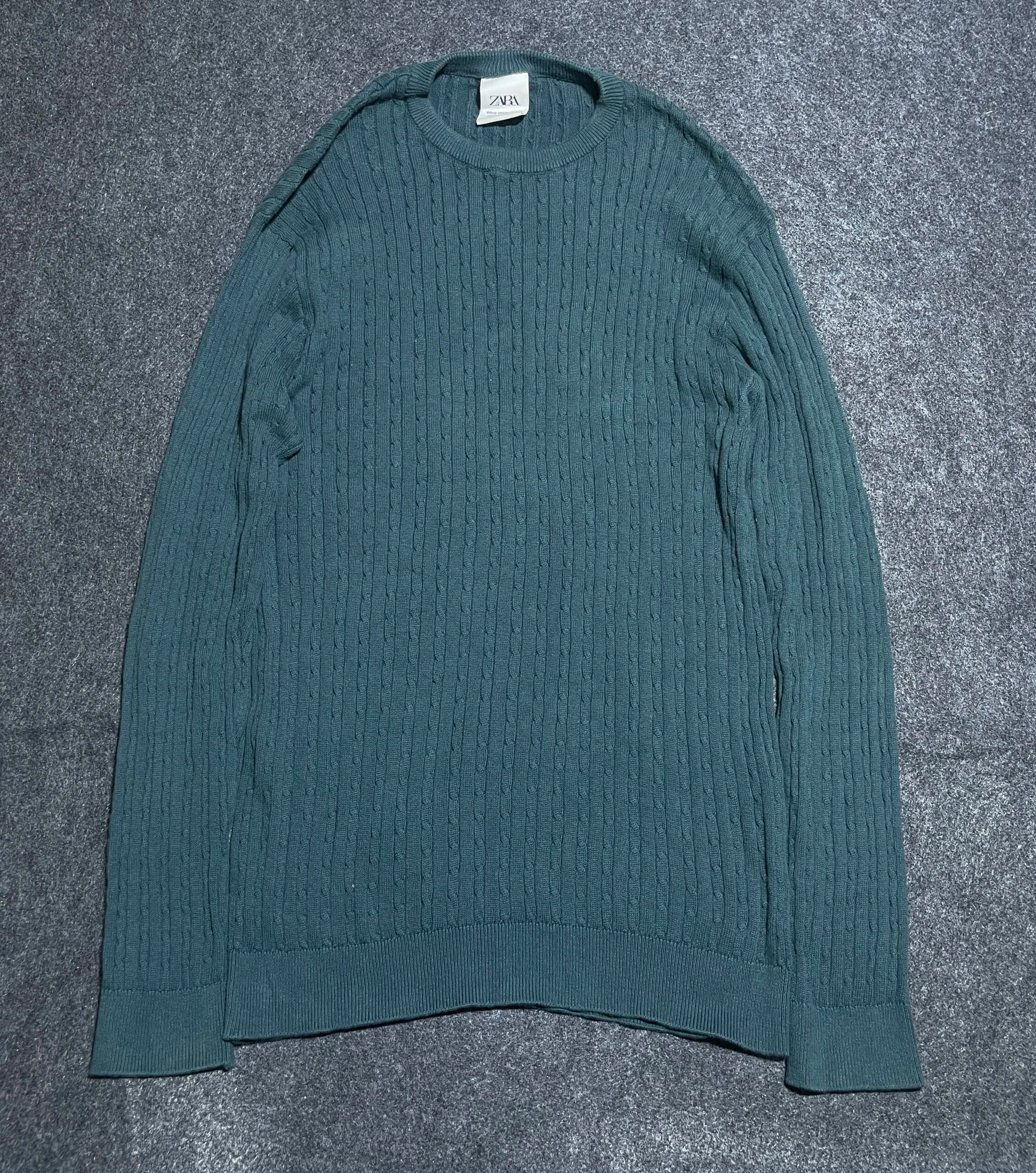 Zara thrift sweater India back view