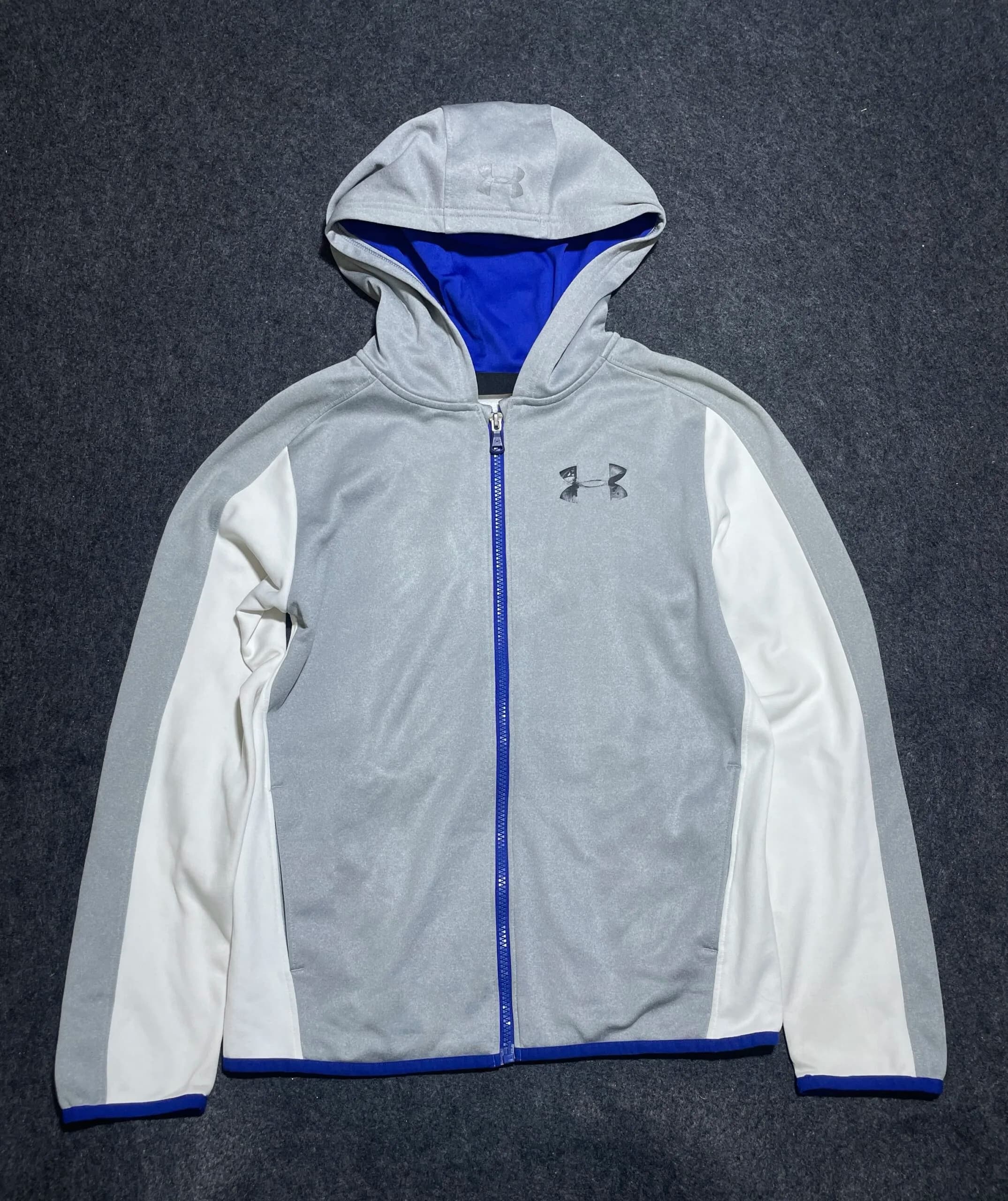 Under Armour thrift track jacket India back view