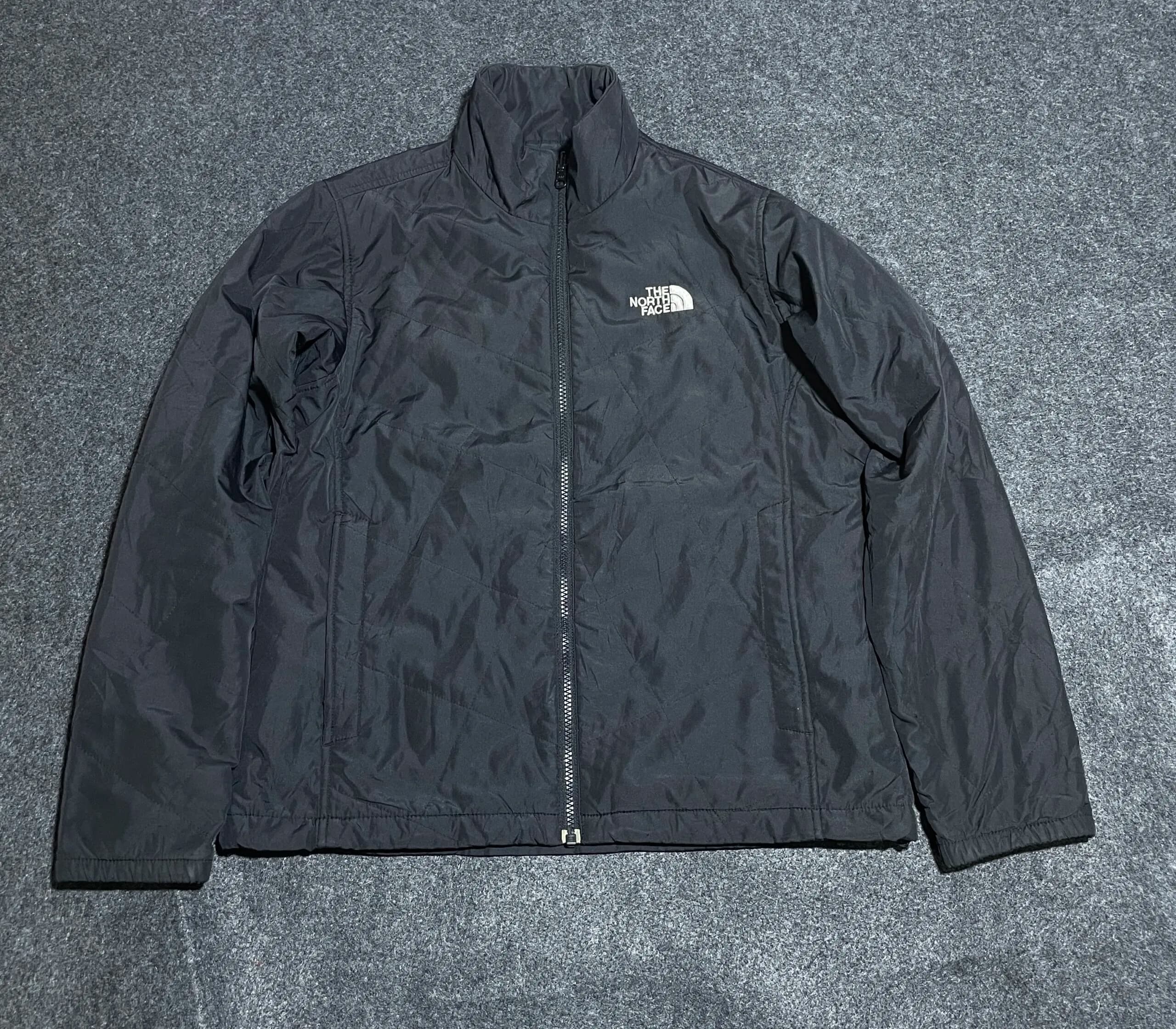 The North Face thrift puffer jacket India back view
