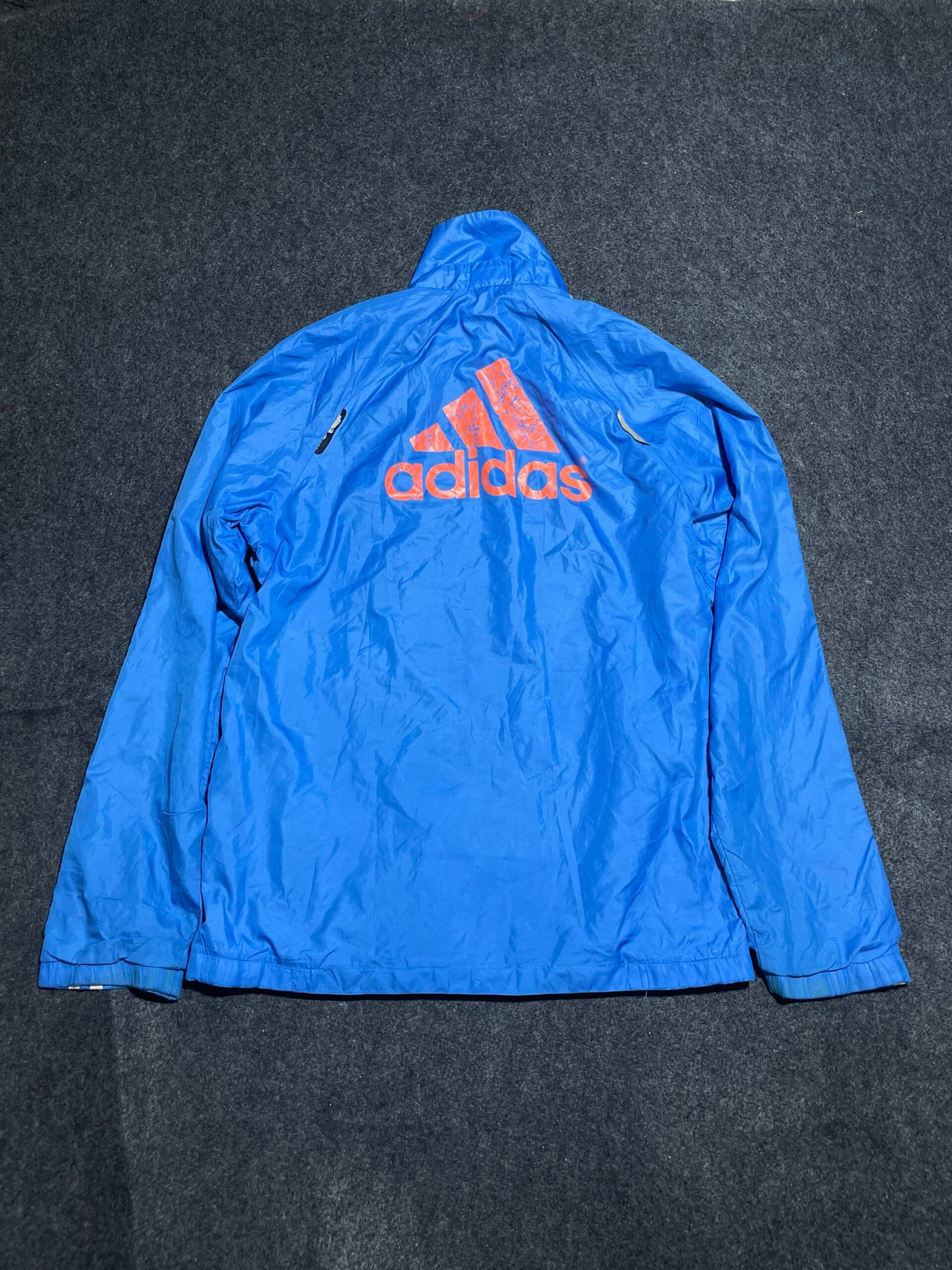 Adidas thrift waterproof jacket India detail view