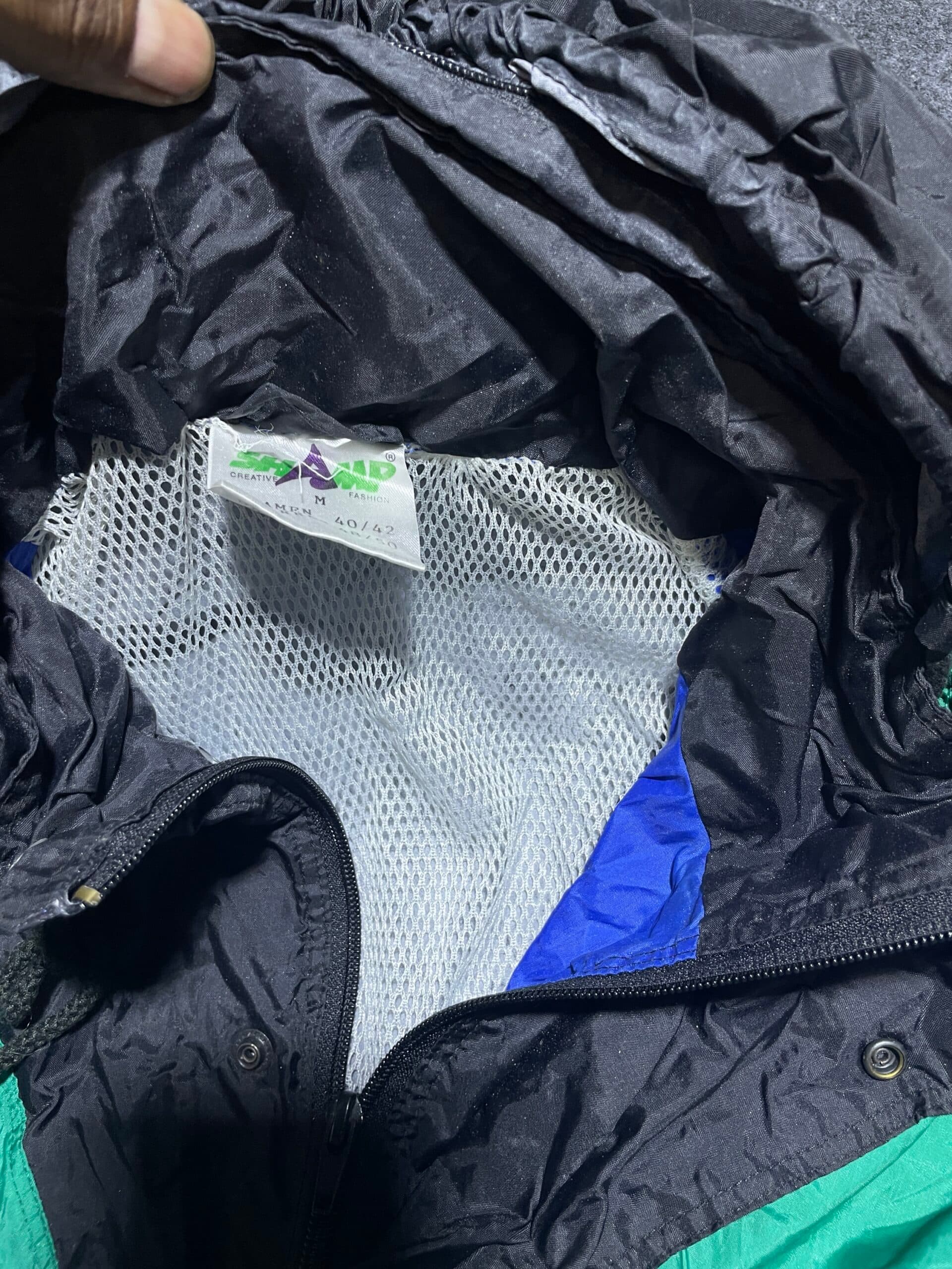 Shamp Korean WindCheater LiteWeight Oversized Xl thrift clothing India detail view
