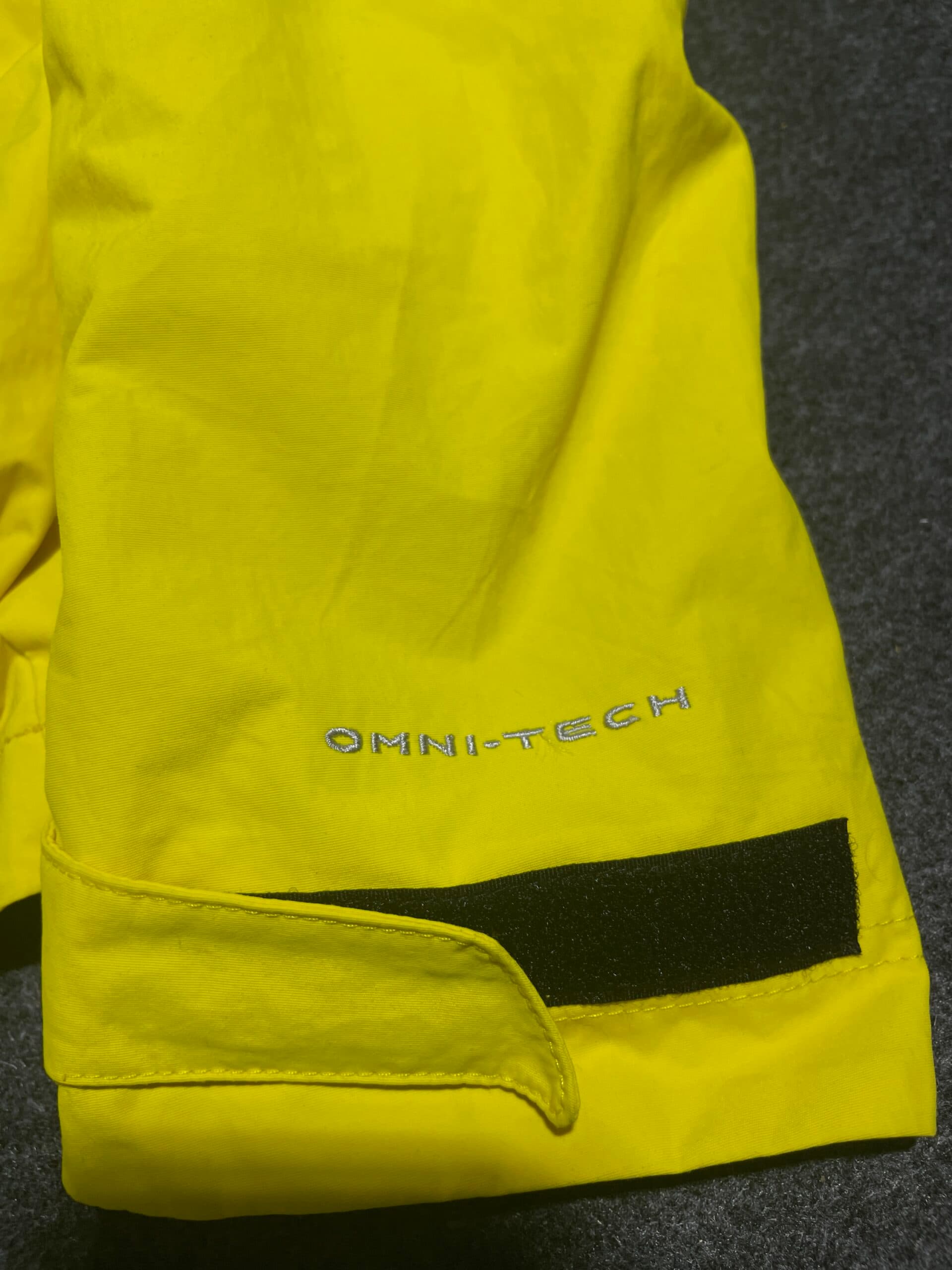 Columbia Omni-Tech thrift winter jacket India close-up