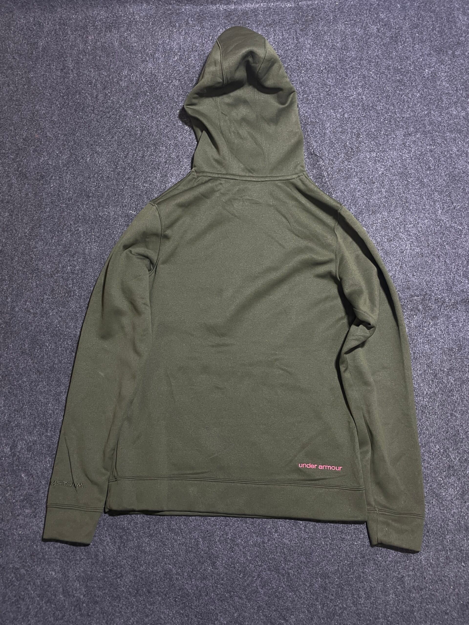 Under Armour ColdGear thrift t-shirt India close-up