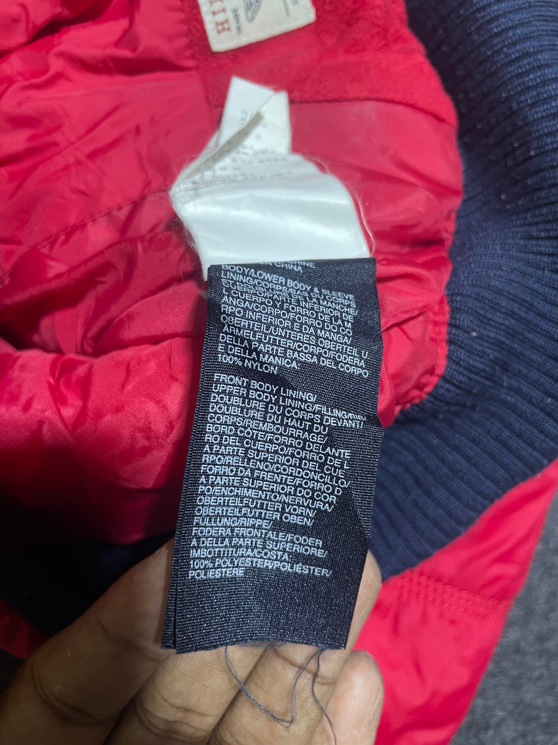 Tommy Hilfiger thrift puffer jacket India close-up