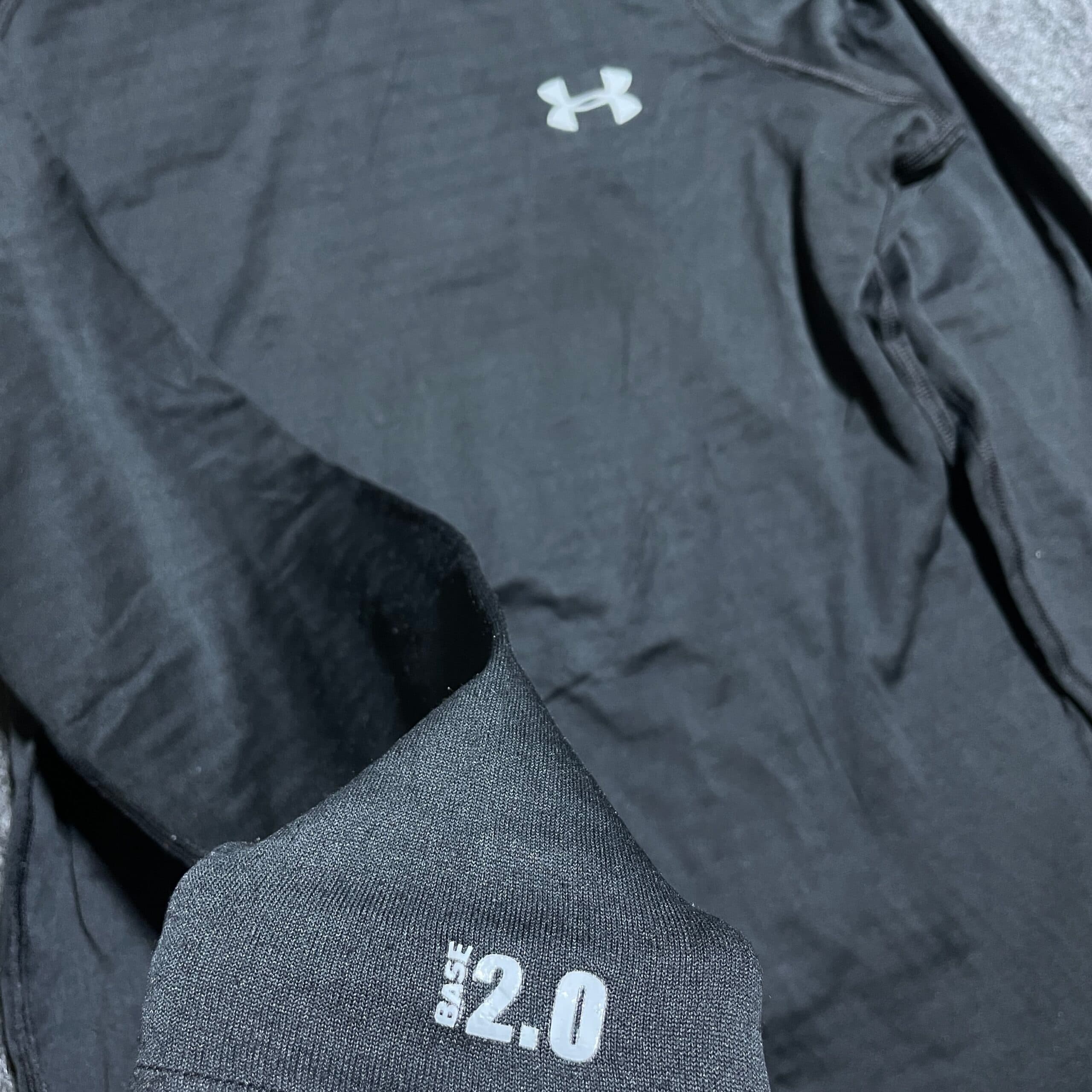 Under Armour ColdGear thrift compression wear India close-up
