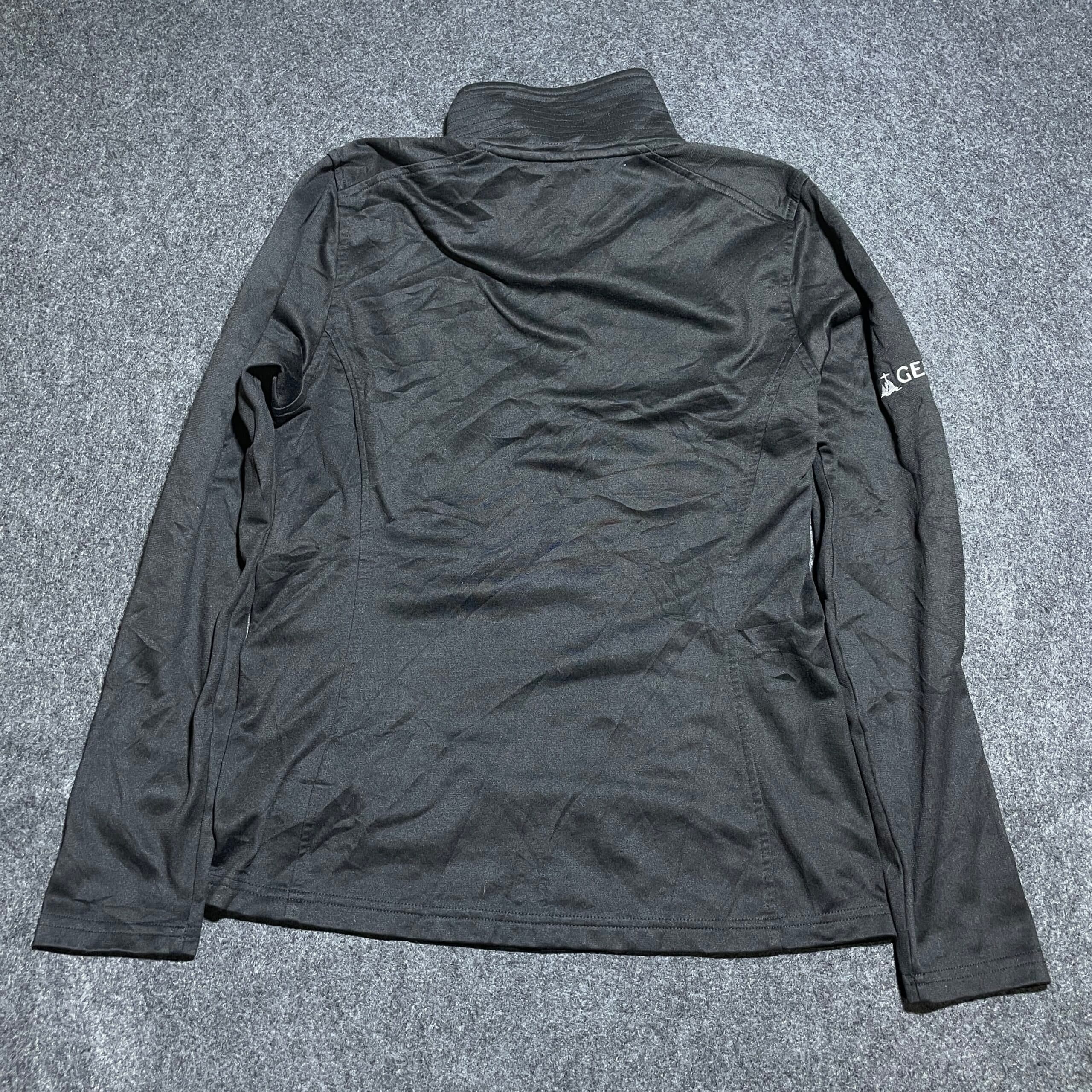 The North Face thrift t-shirt India detail view