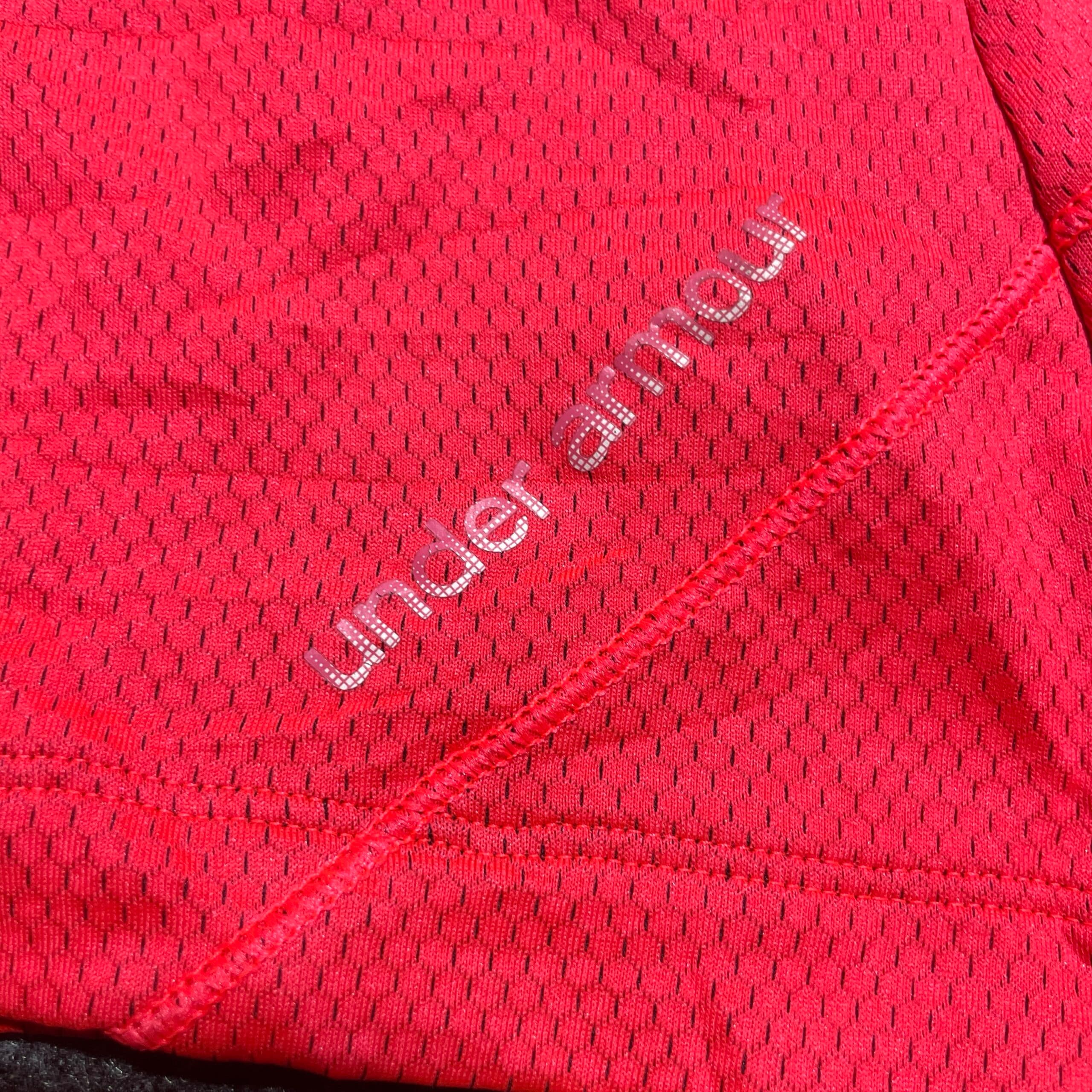 Under Armour ColdGear thrift compression wear India close-up