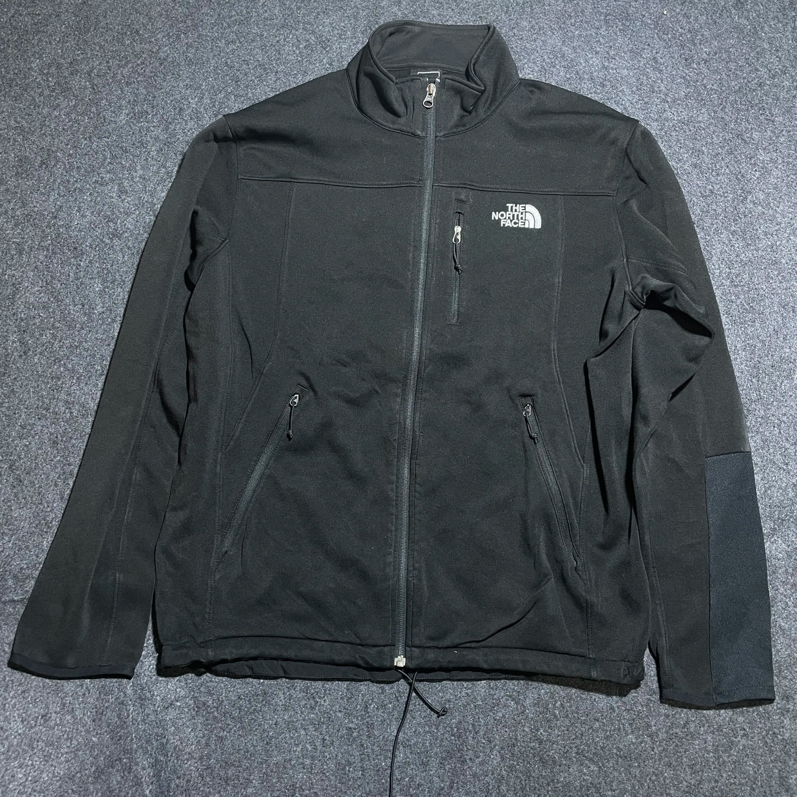 The North Face thrift track jacket India back view