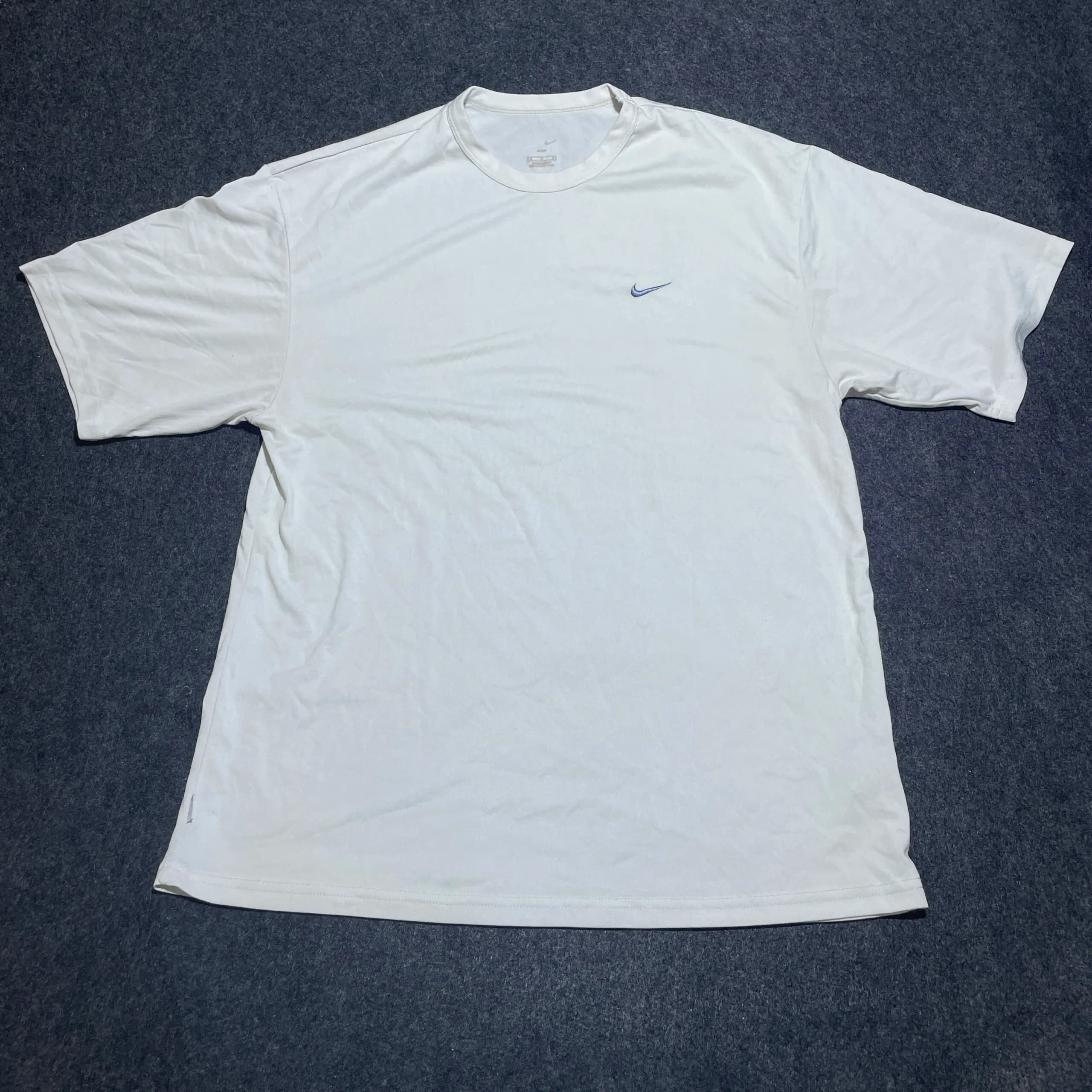 Nike Dri-FIT thrift t-shirt India