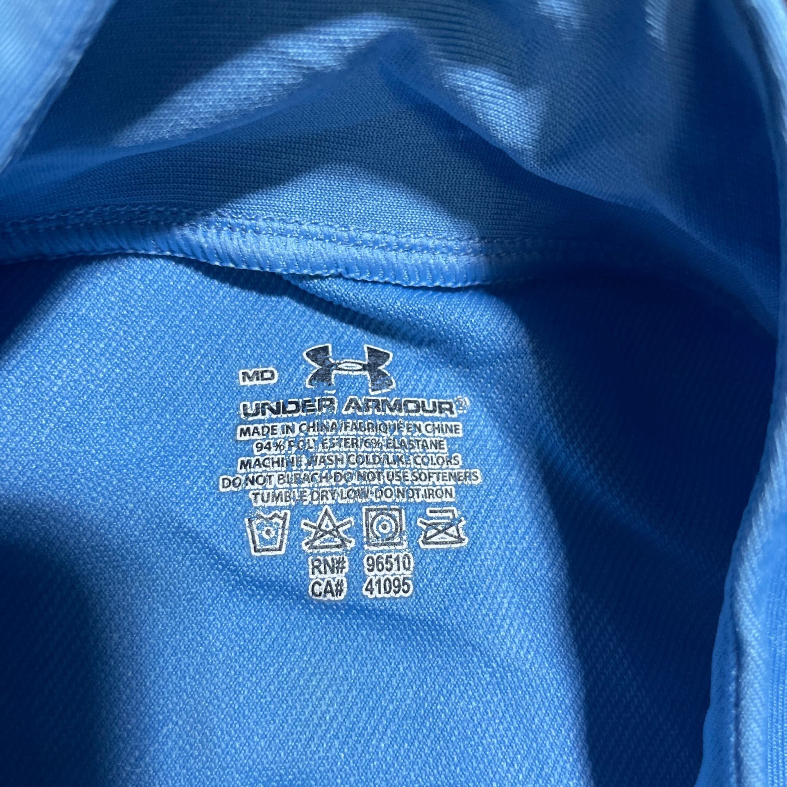 Under Armour thrift t-shirt India close-up