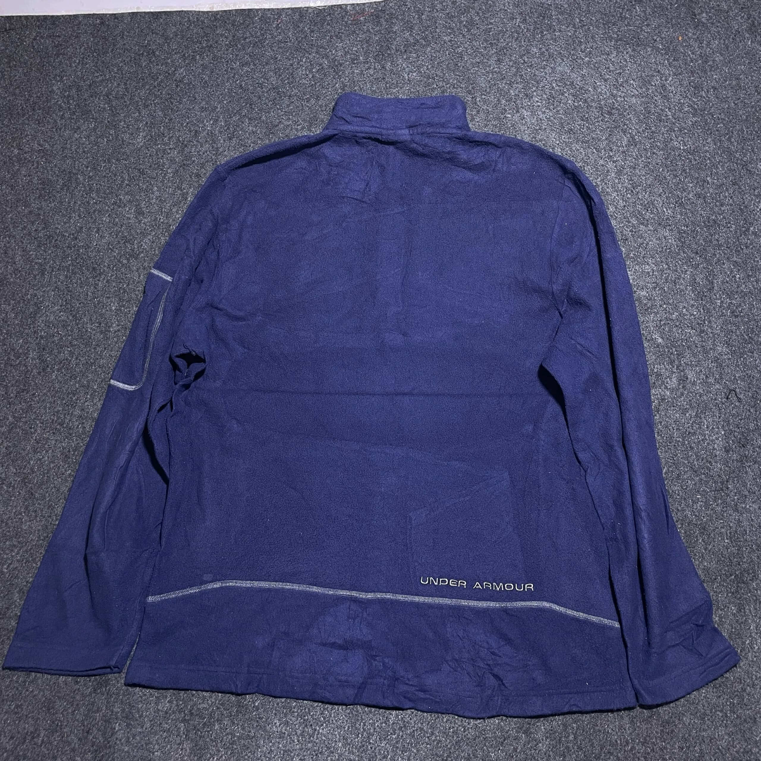 Under Armour thrift fleece jacket India detail view