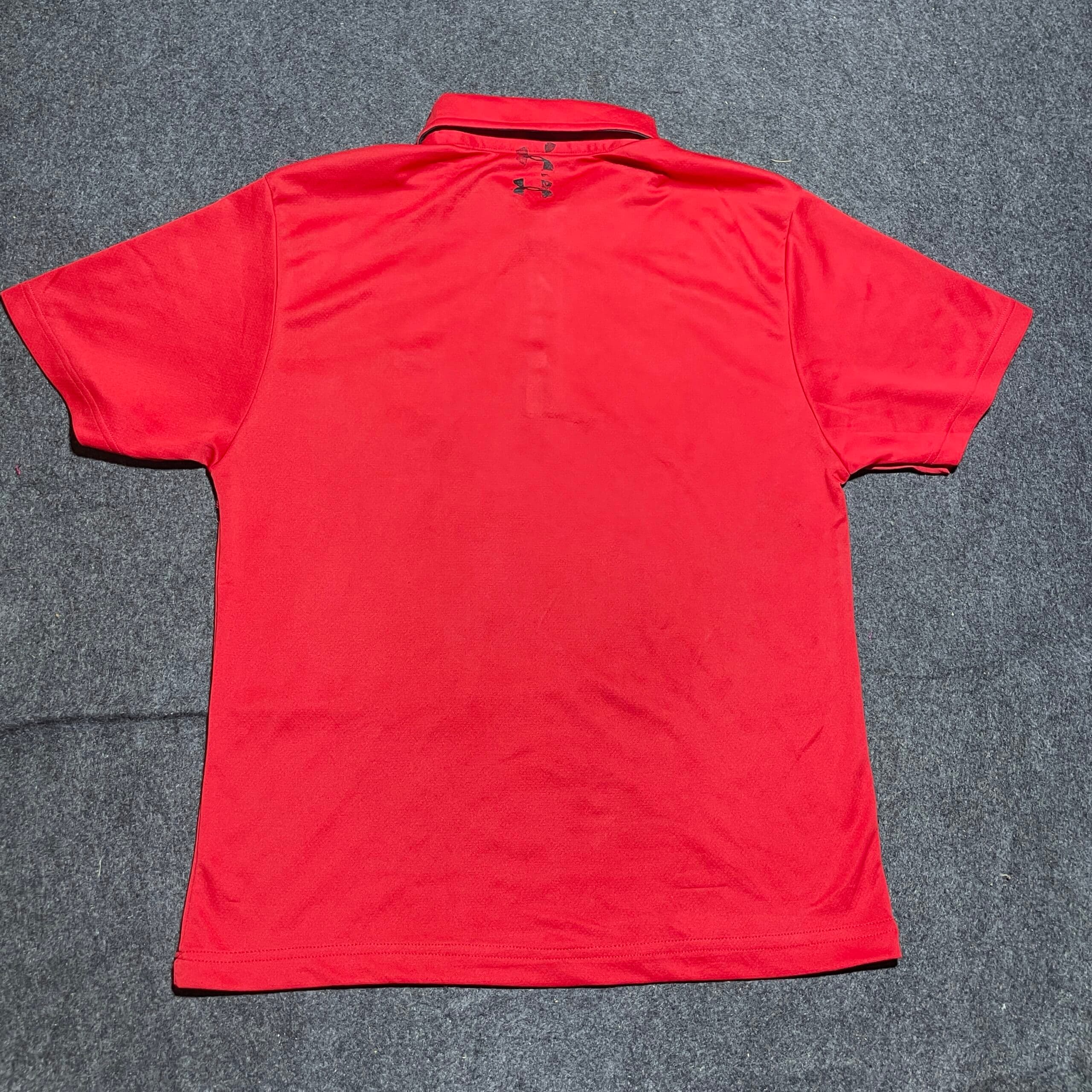 Under Armour HeatGear thrift polo shirt India detail view