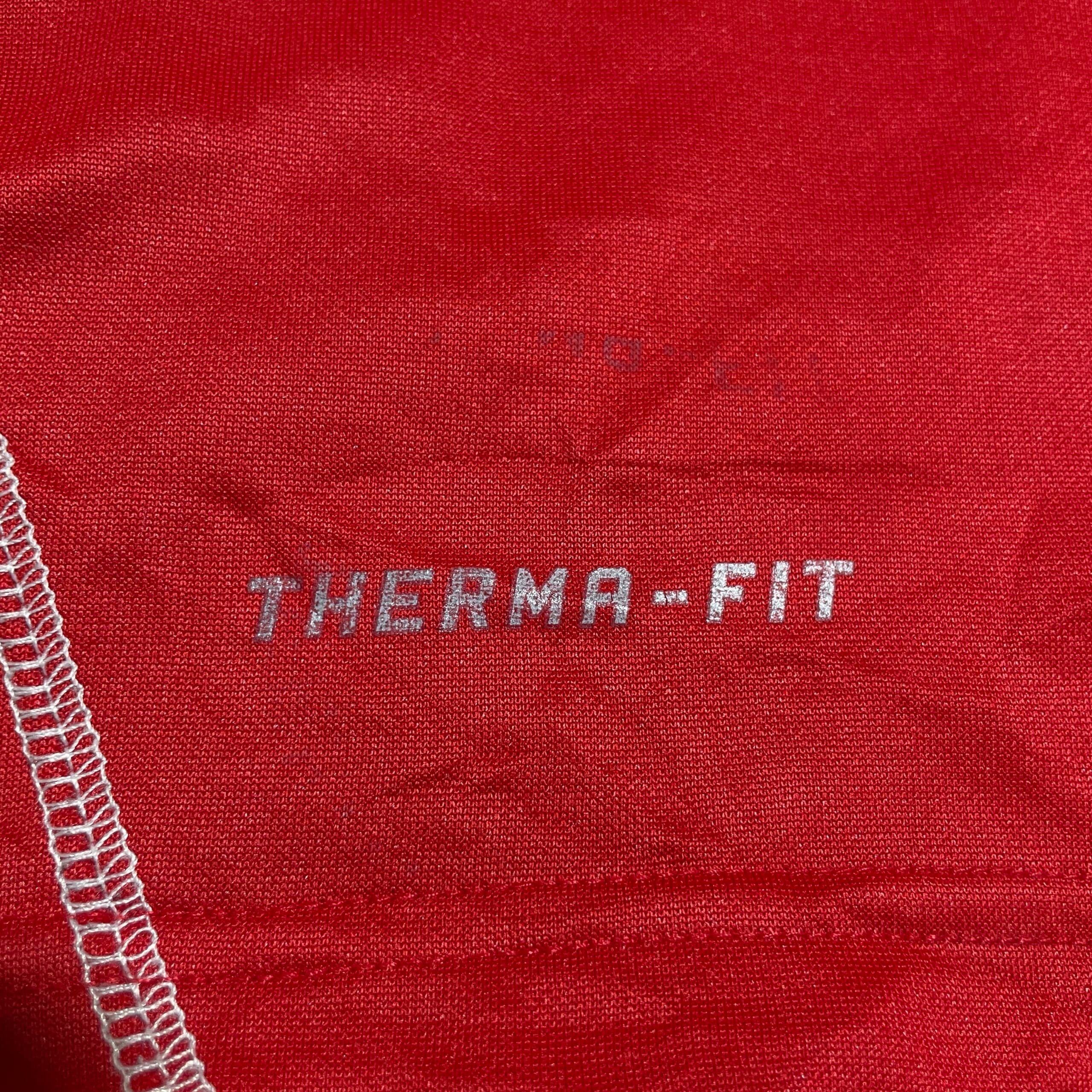 Nike thrift t-shirt India close-up