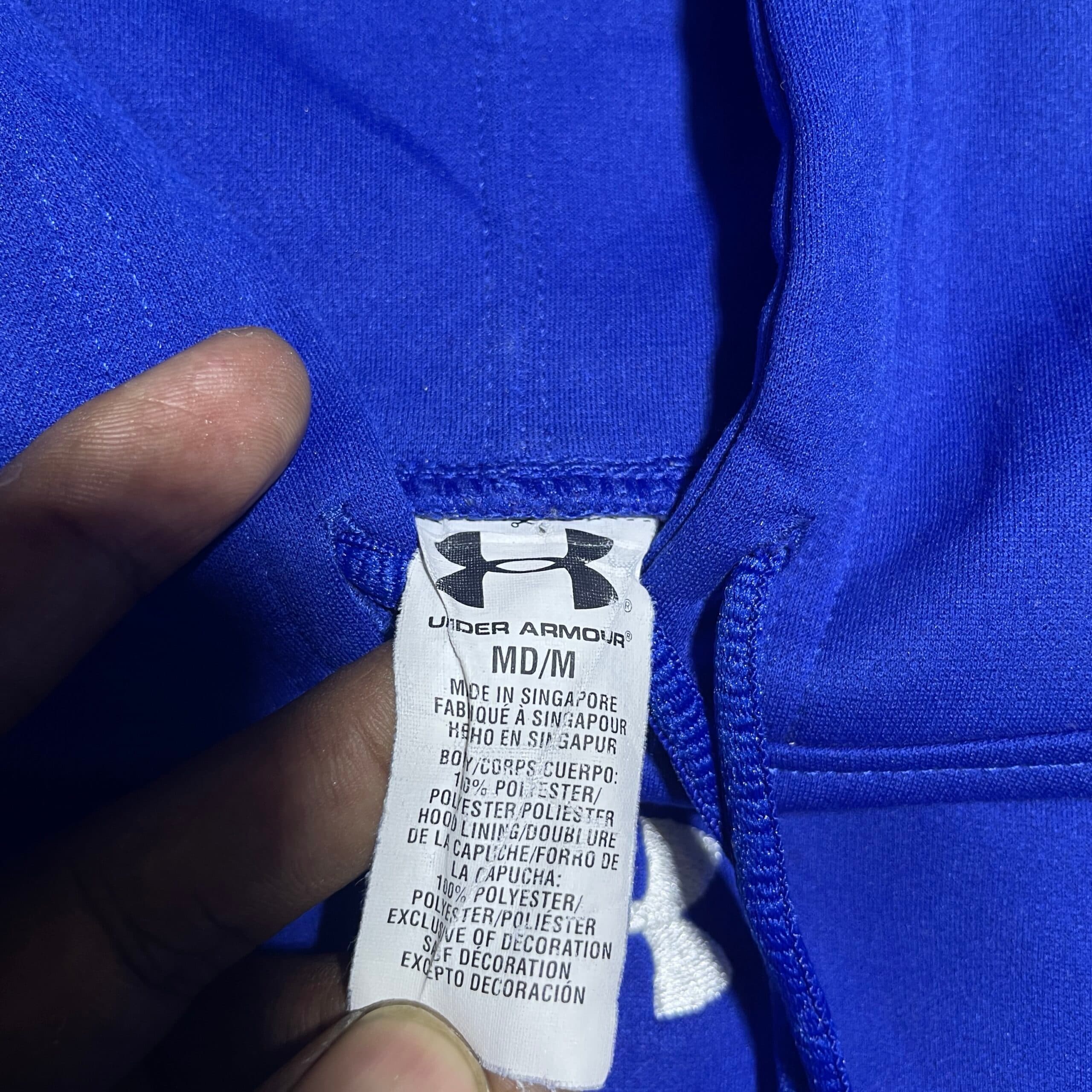 Under Armour ColdGear thrift hoodie India close-up