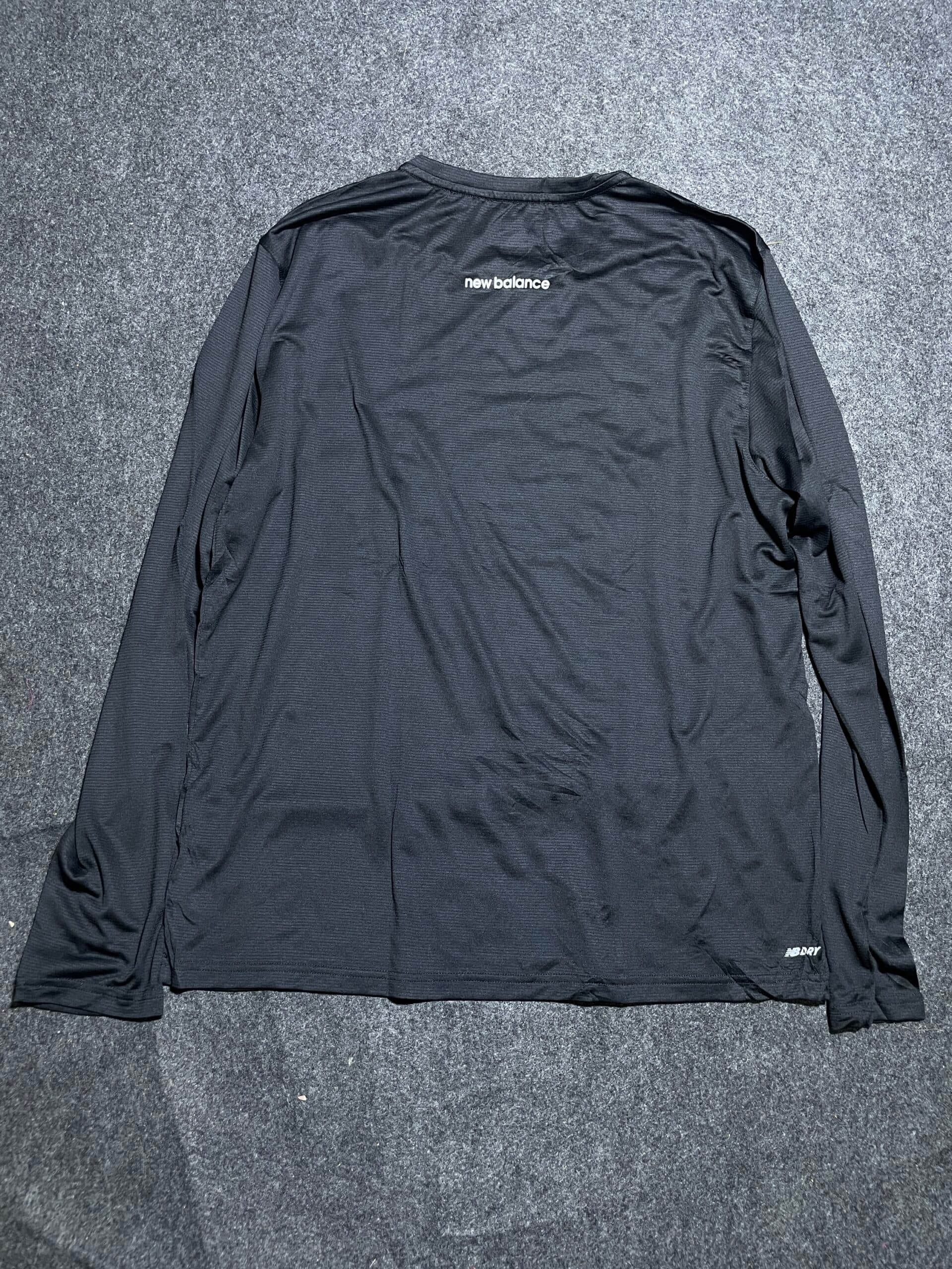 New Balance thrift t-shirt India close-up