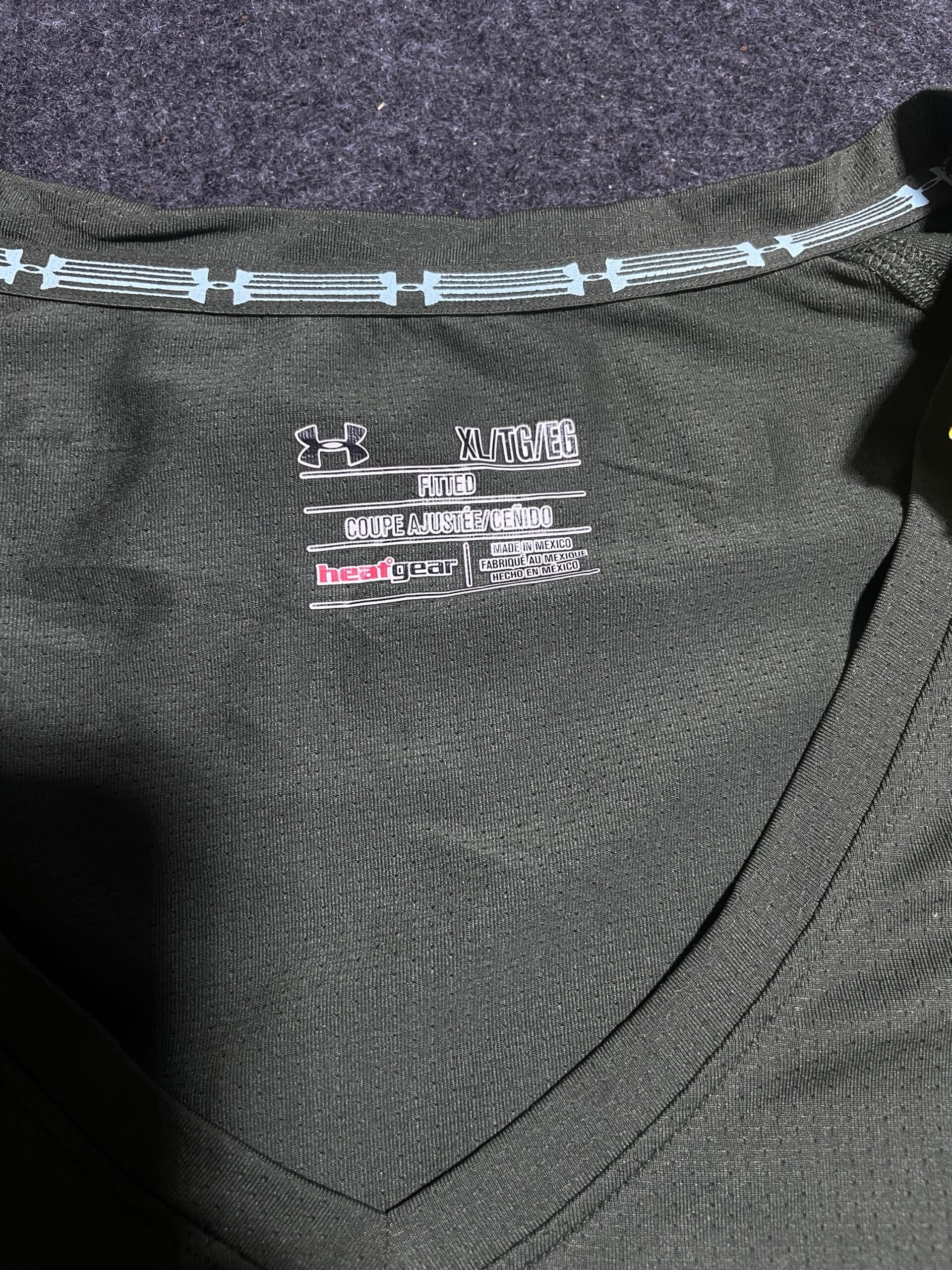 Under Armour HeatGear thrift t-shirt India detail view