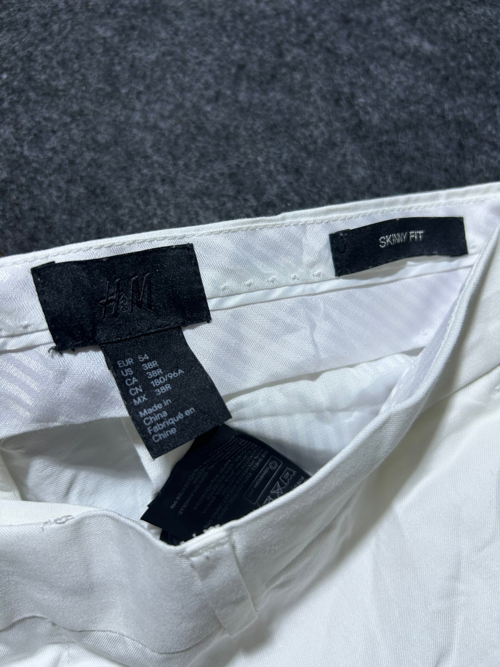 H&M original Skinny Fit Mens Formal pant White 38 thrift clothing India close-up