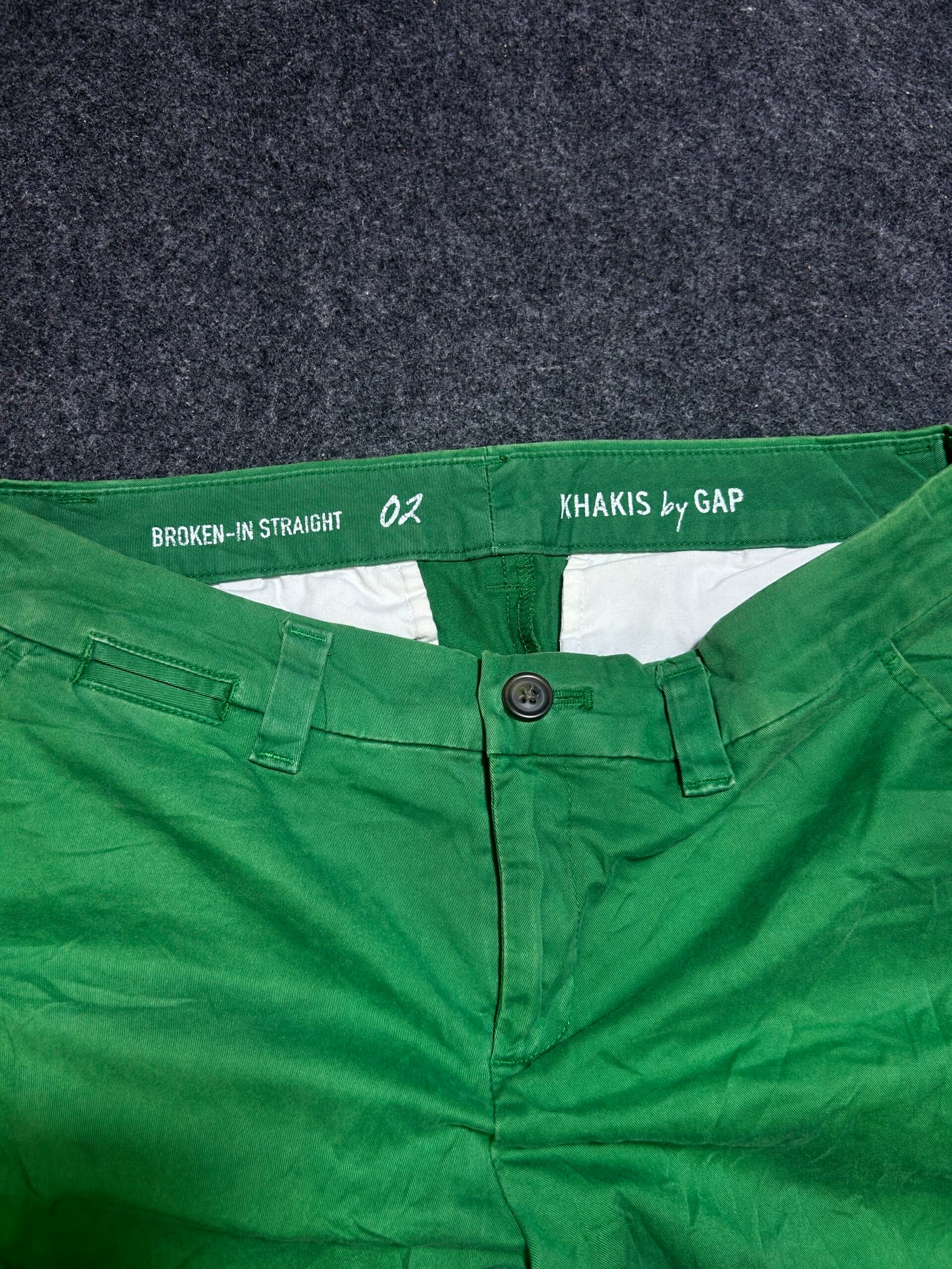 GAP thrift pants India close-up