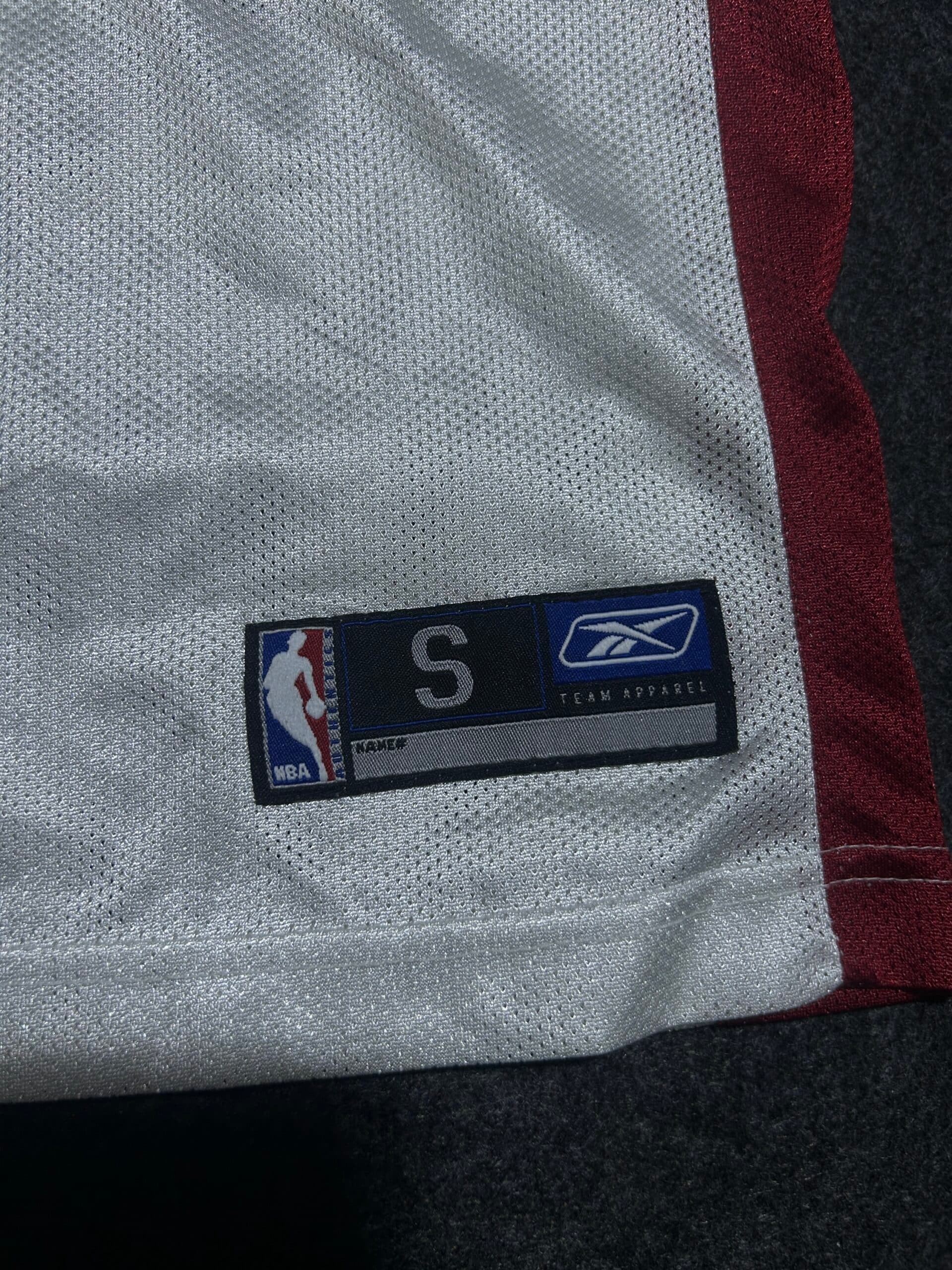 Reebok thrift jersey India close-up