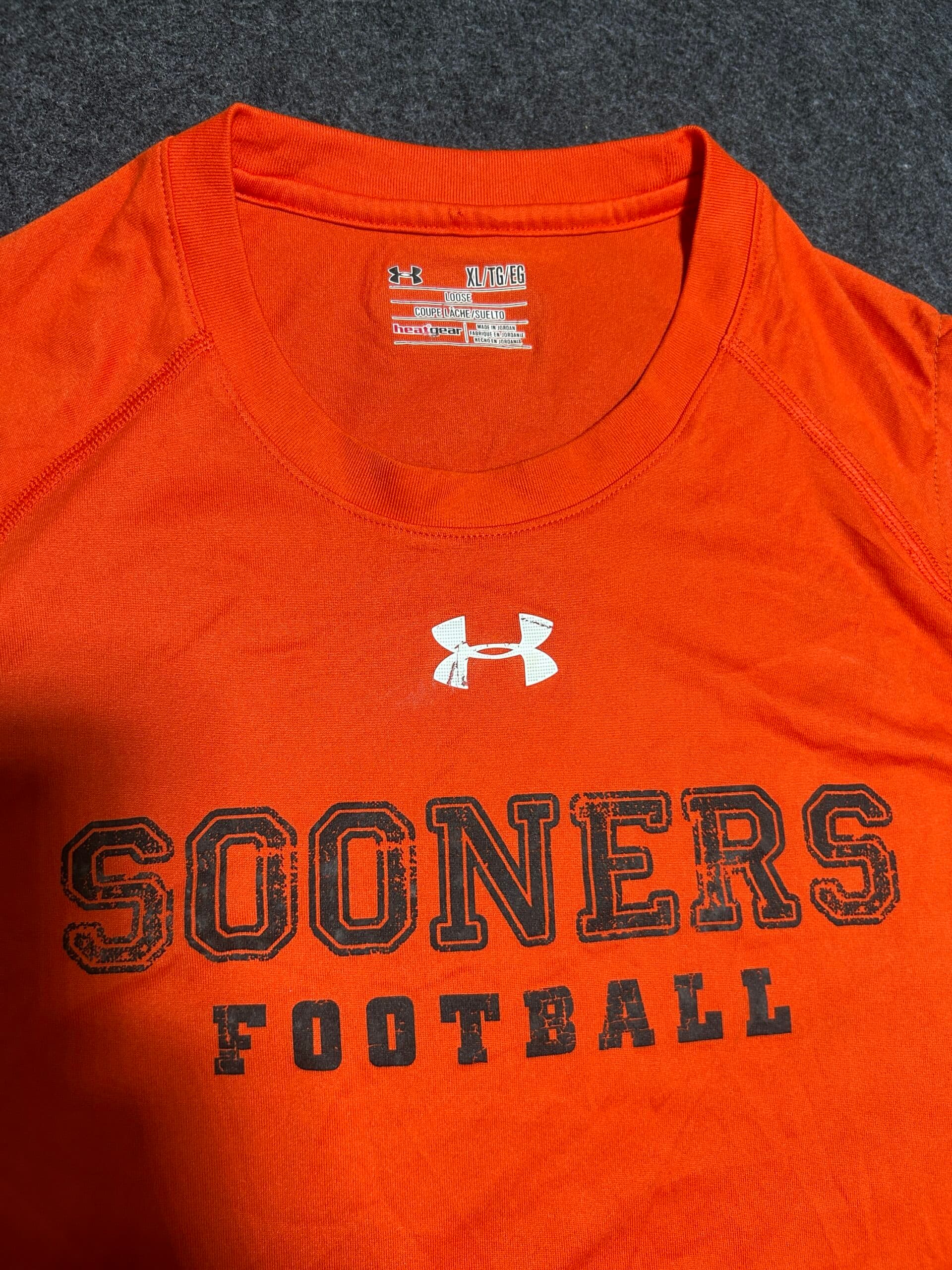 Under Armour HeatGear thrift t-shirt India close-up