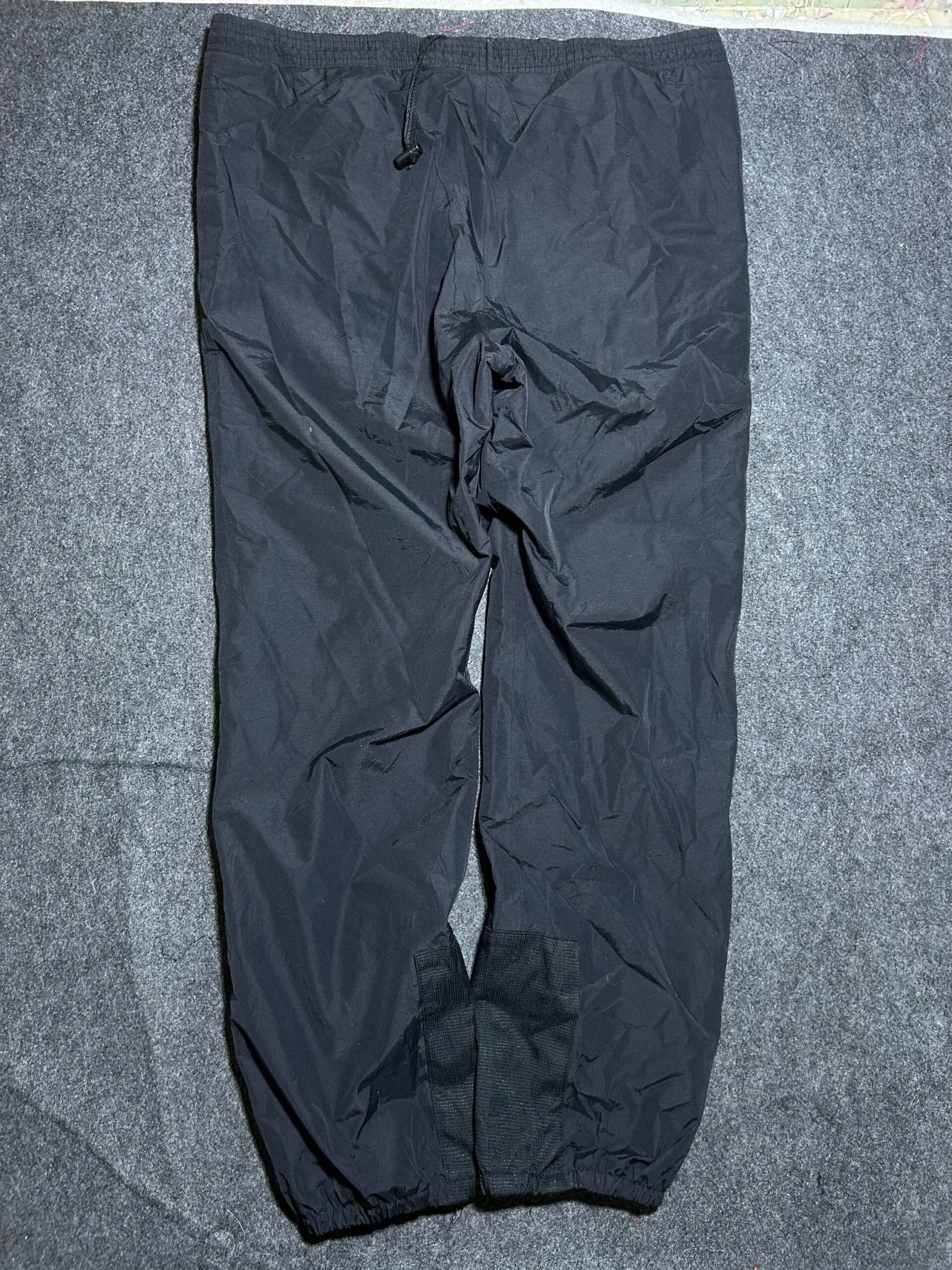 Branded thrift windbreaker jacket India back view