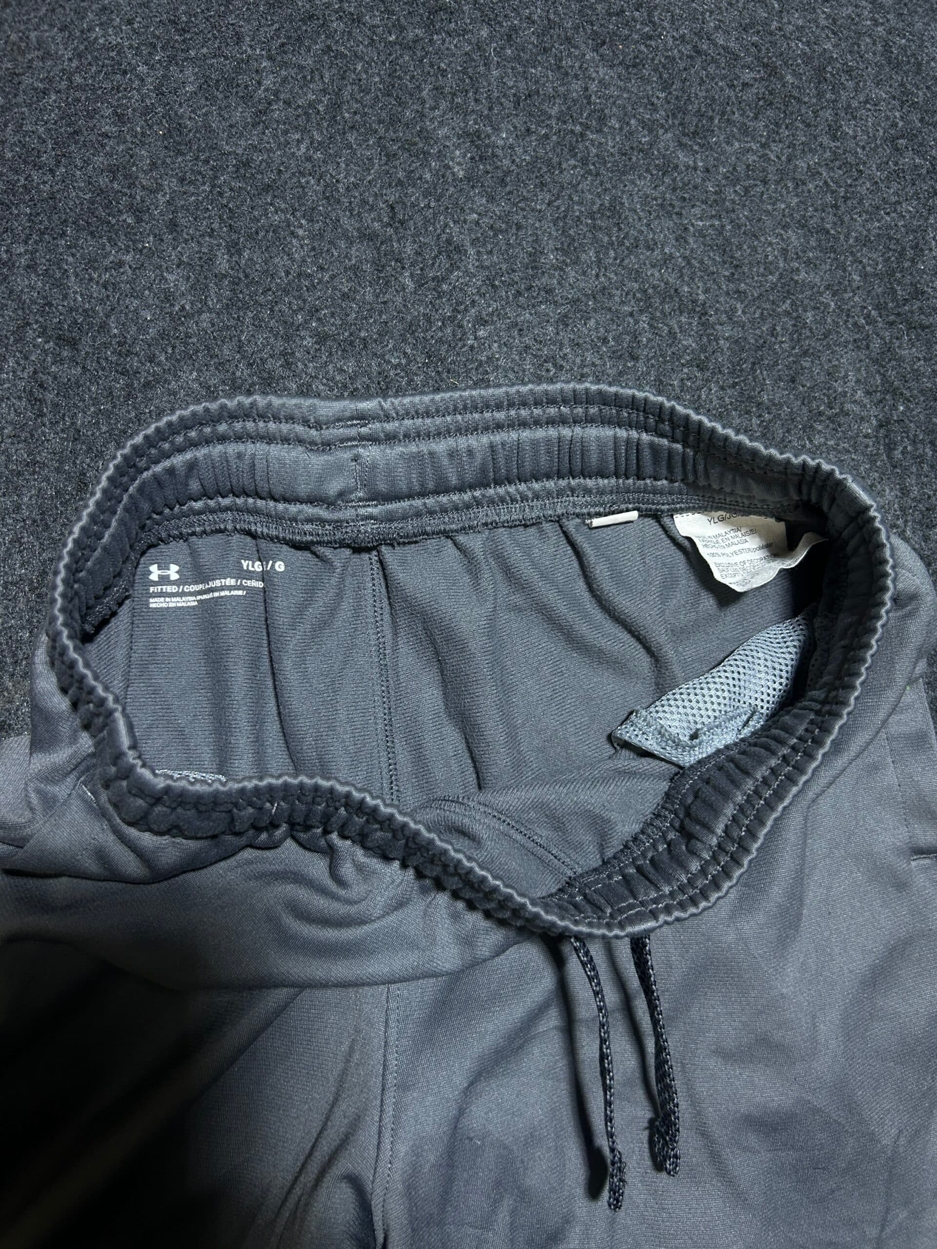 Under Armour thrift shorts India detail view