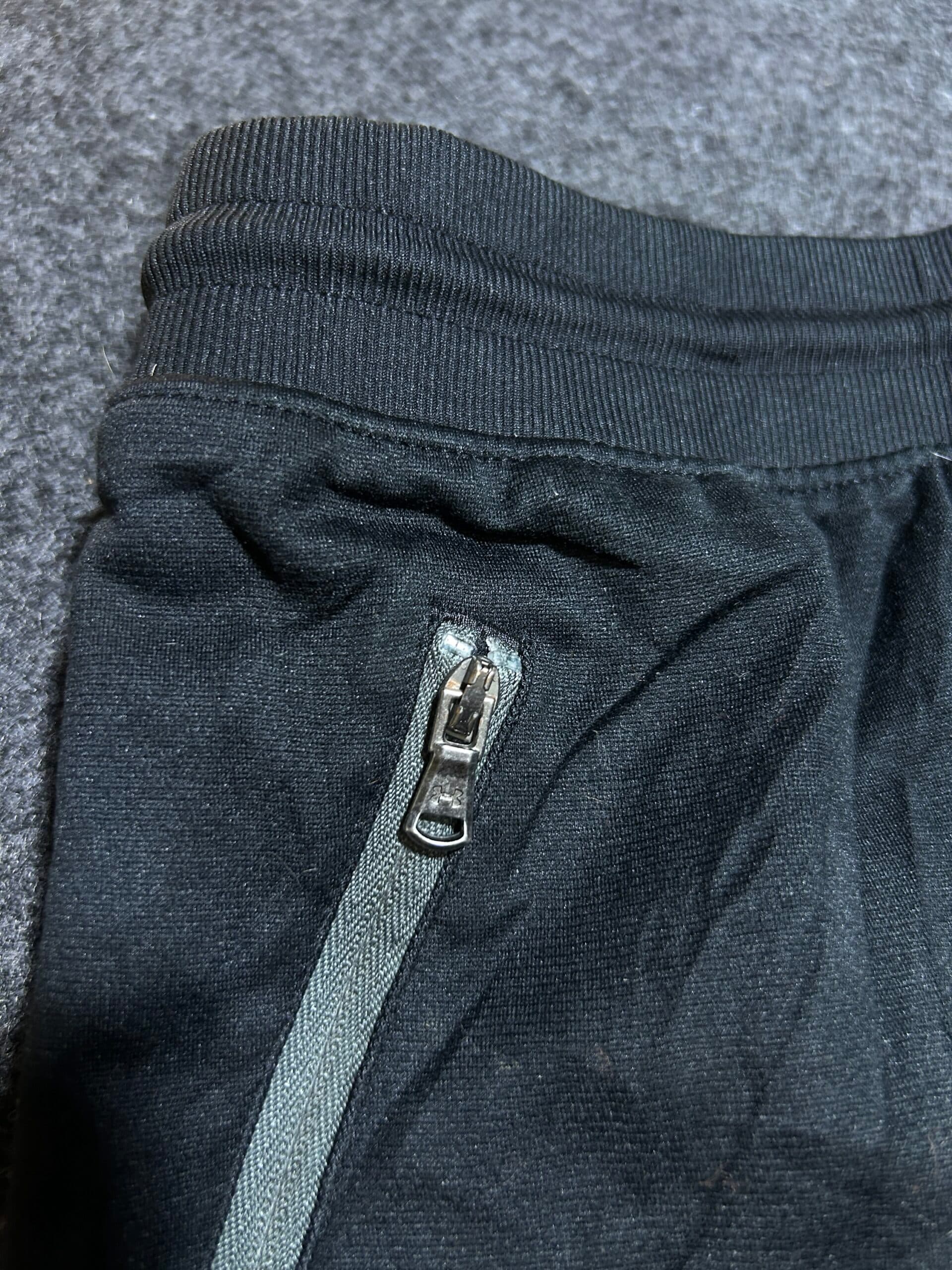 Under Armour thrift shorts India close-up