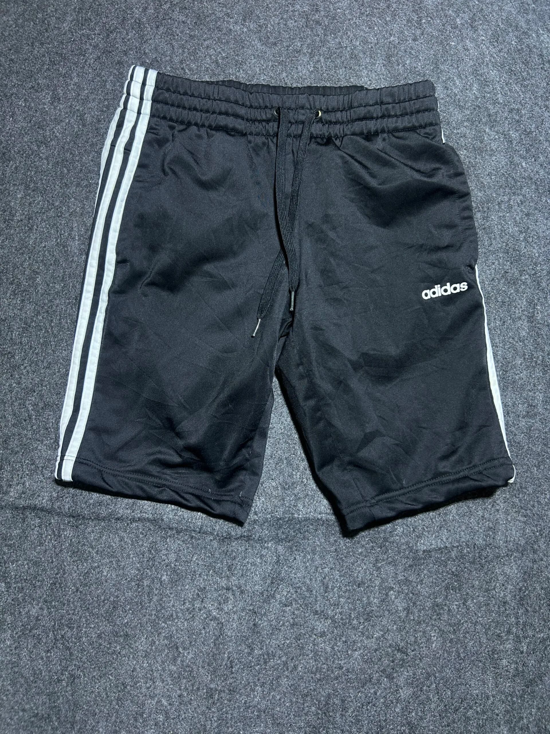 Adidas thrift shorts India