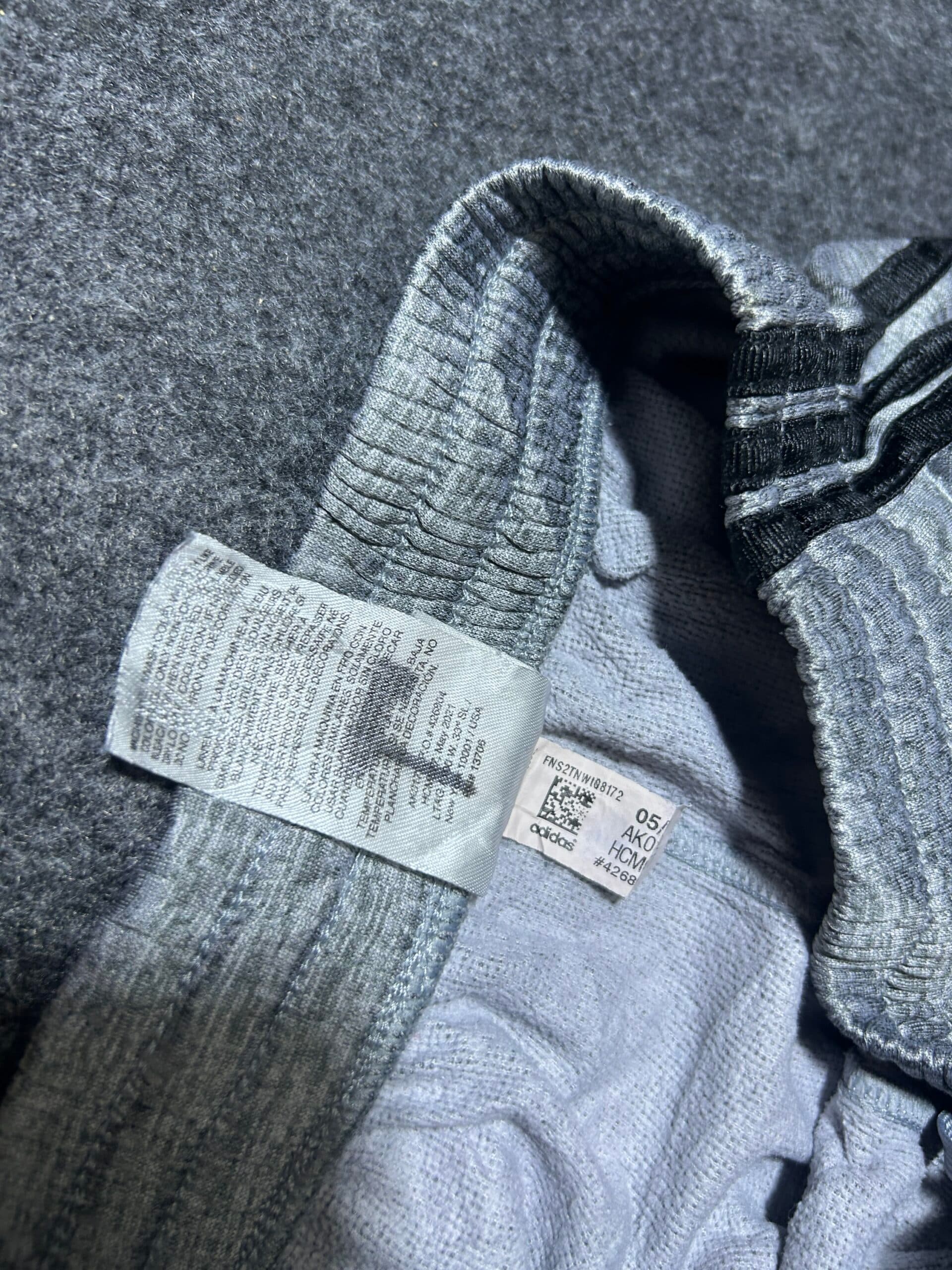 Adidas thrift shorts India detail view