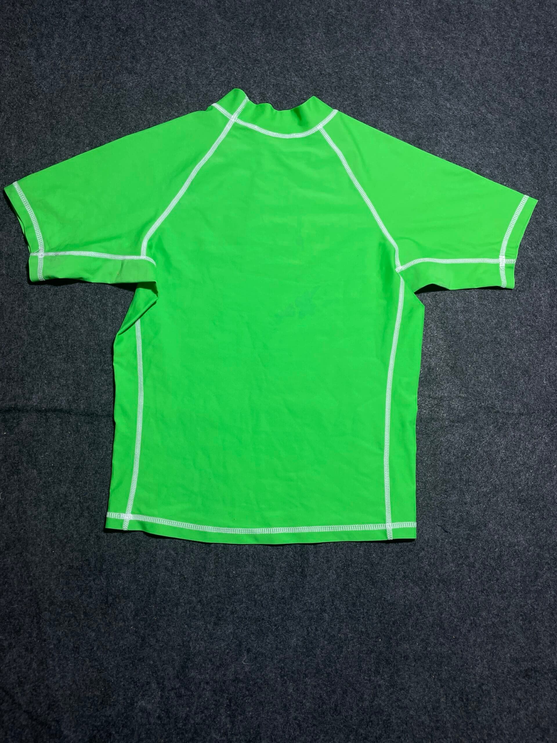 Branded thrift t-shirt India detail view