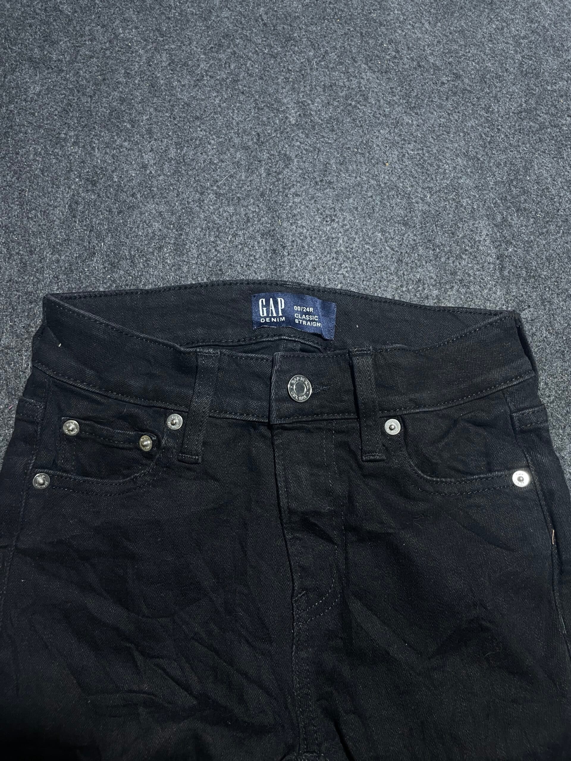GAP thrift jeans India detail view
