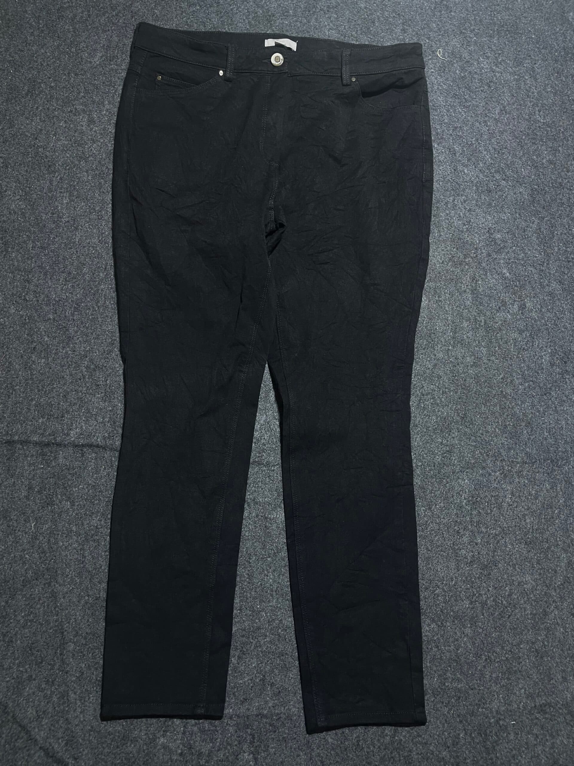 Branded thrift jeans India detail view