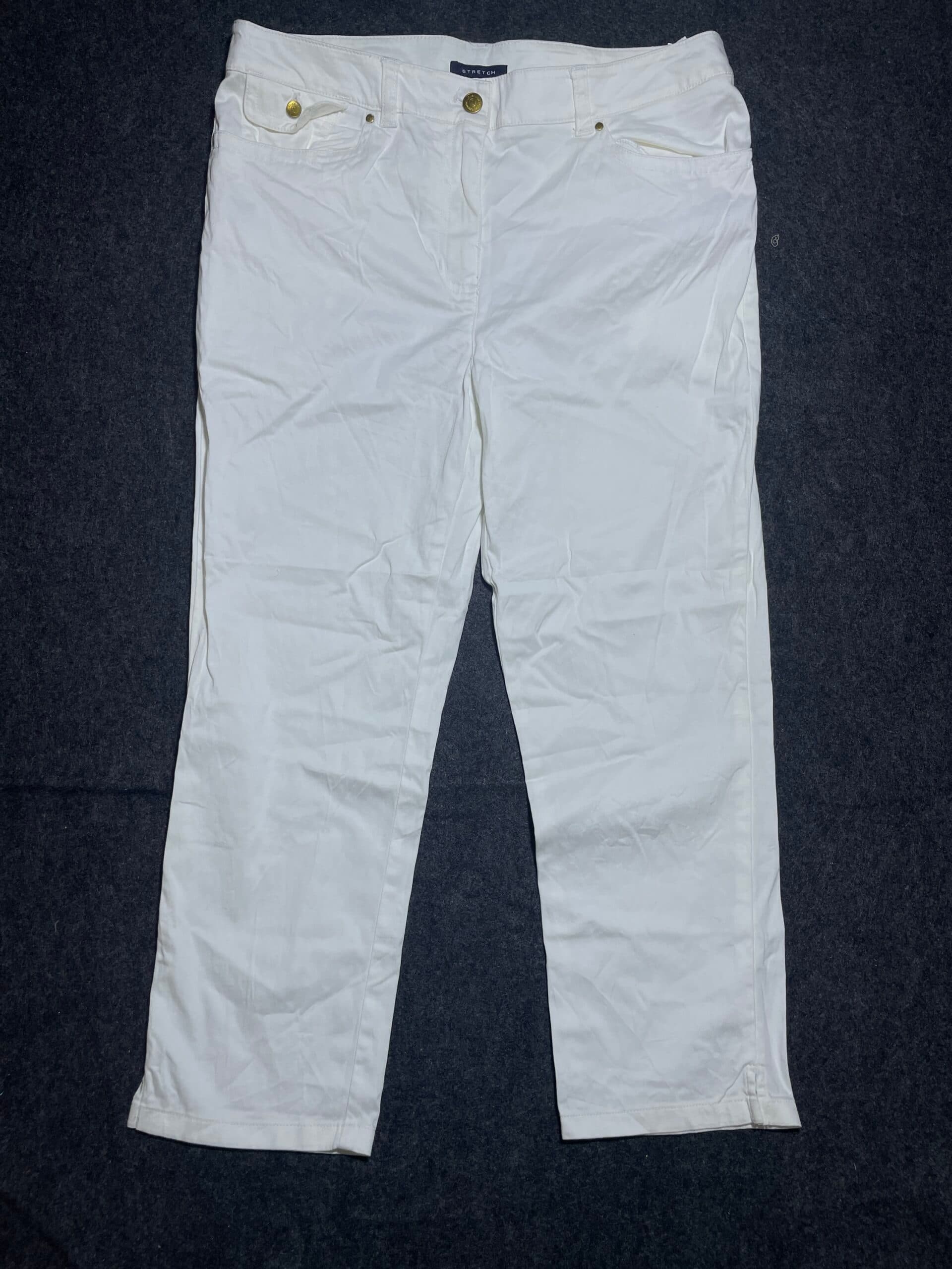 Branded thrift trousers India detail view