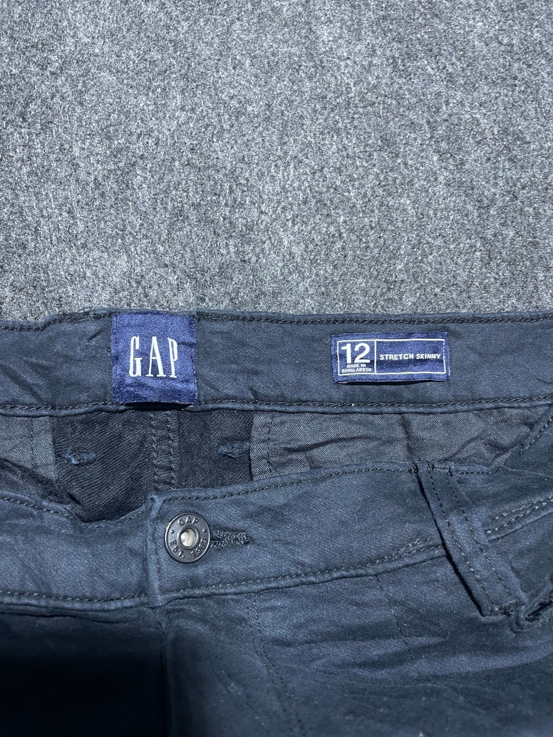 GAP thrift trousers India close-up