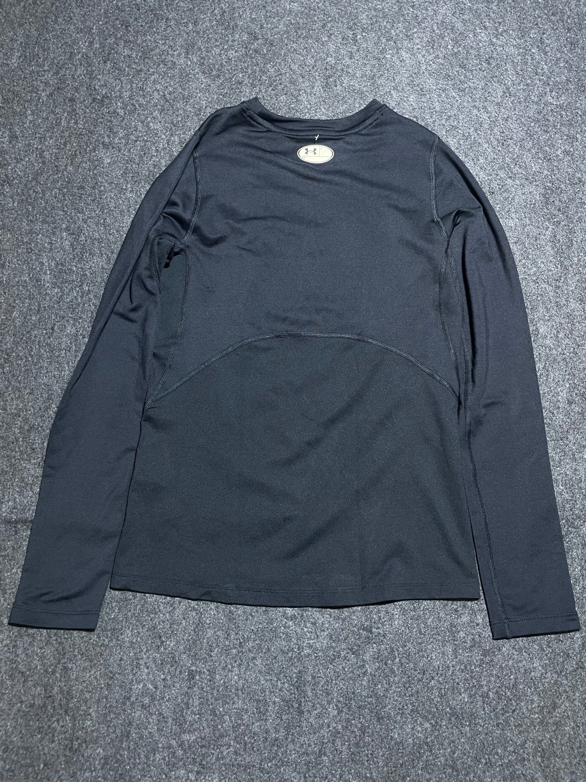 Under Armour ColdGear thrift t-shirt India back view