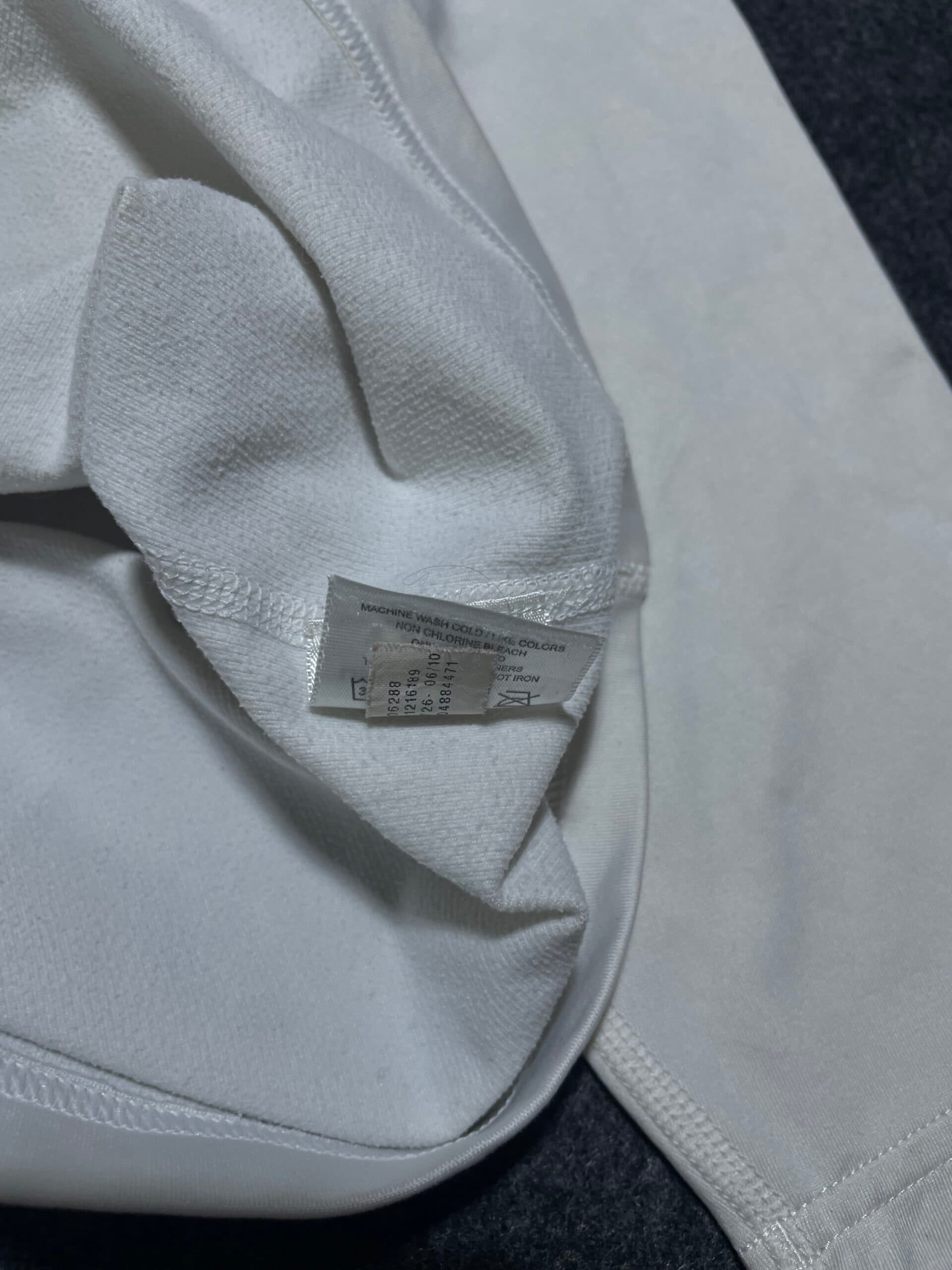 Under Armour ColdGear thrift compression wear India close-up