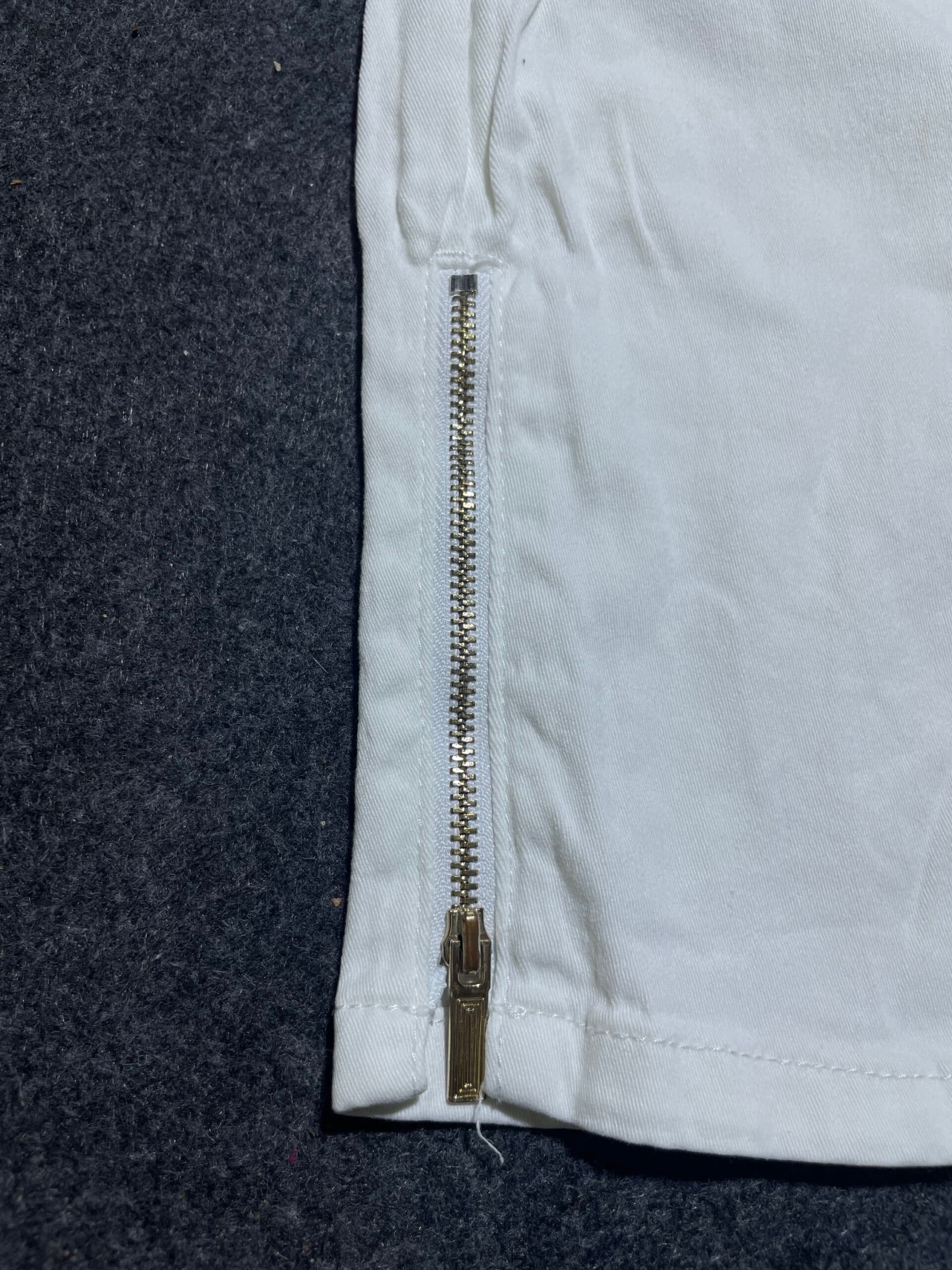 Branded thrift chinos India detail view