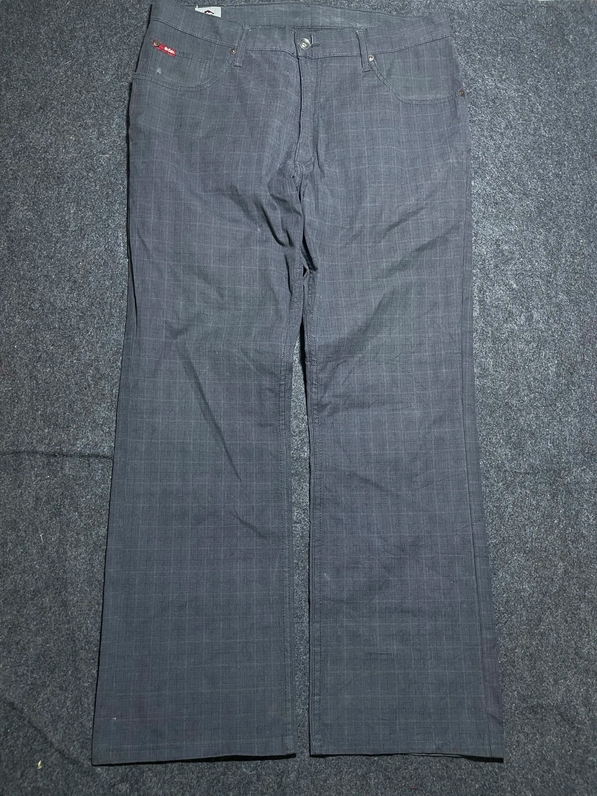 Branded thrift trousers India